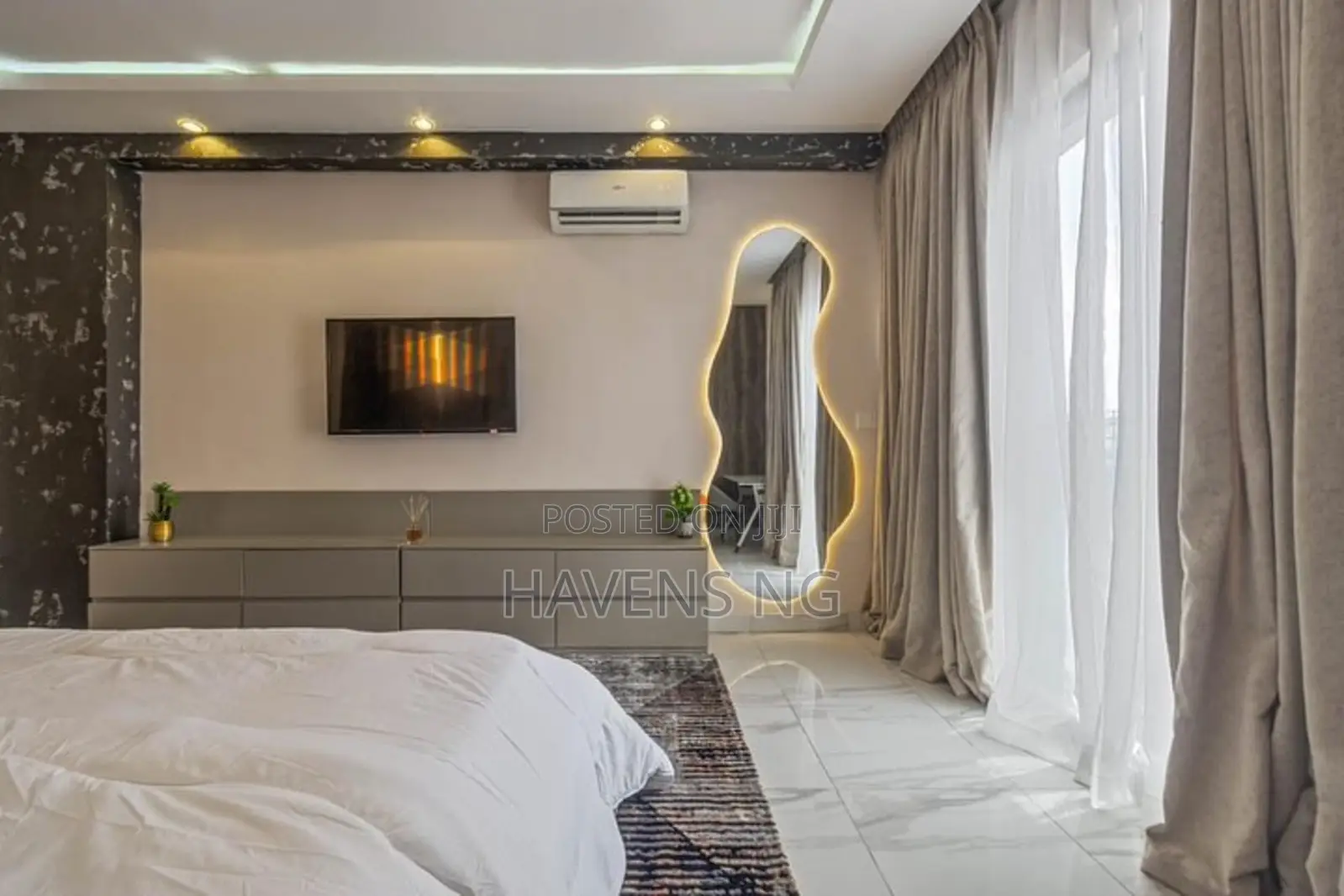 Luxe 3 Bedroom Apartment