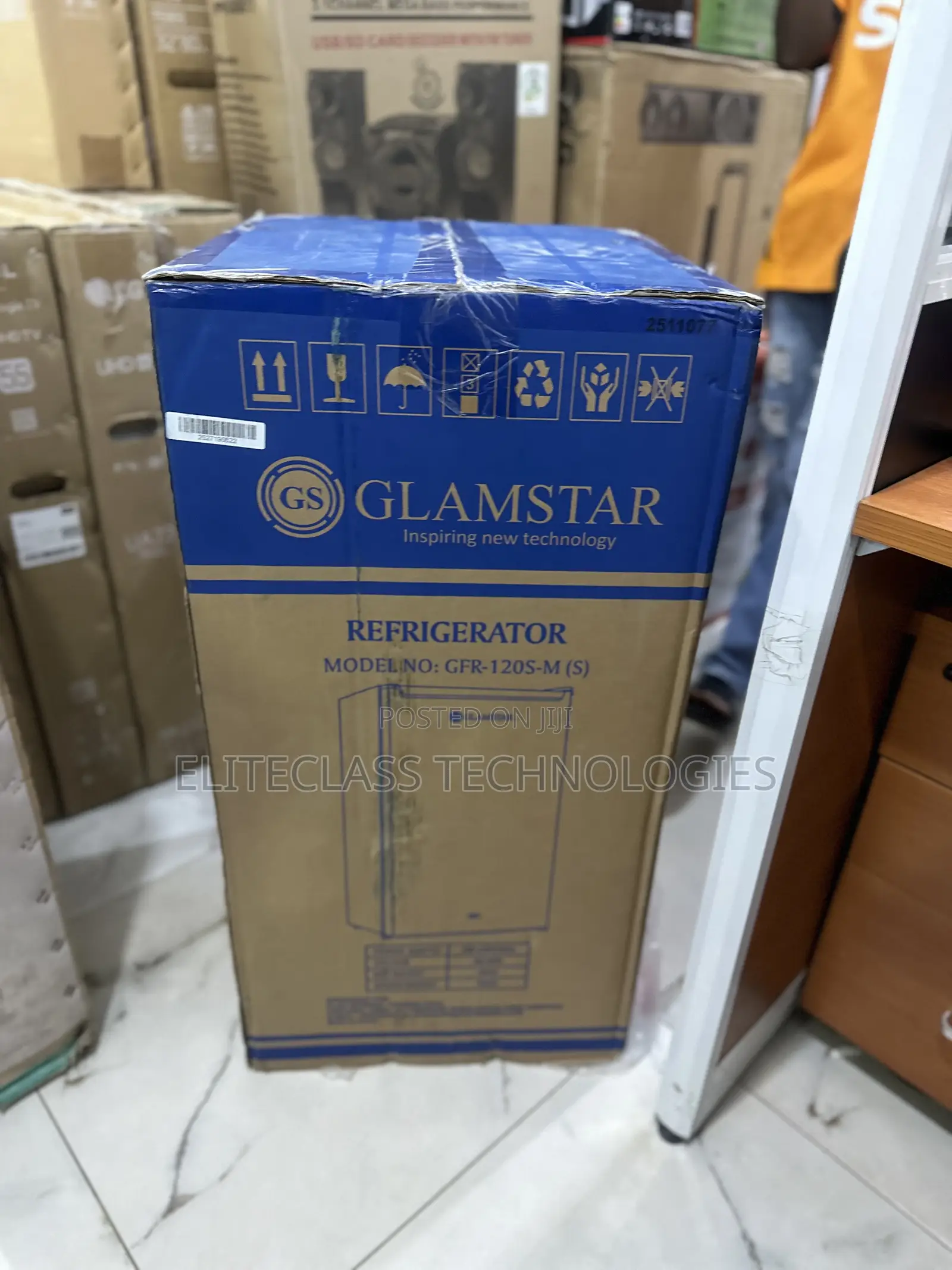 Glamstar Small 90l Single Door Fridge Model GFR-120s-M