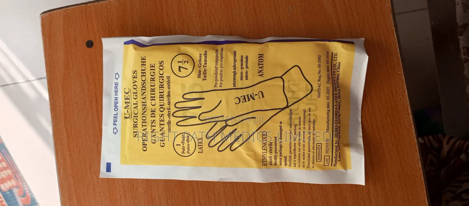 Surgical Gloves