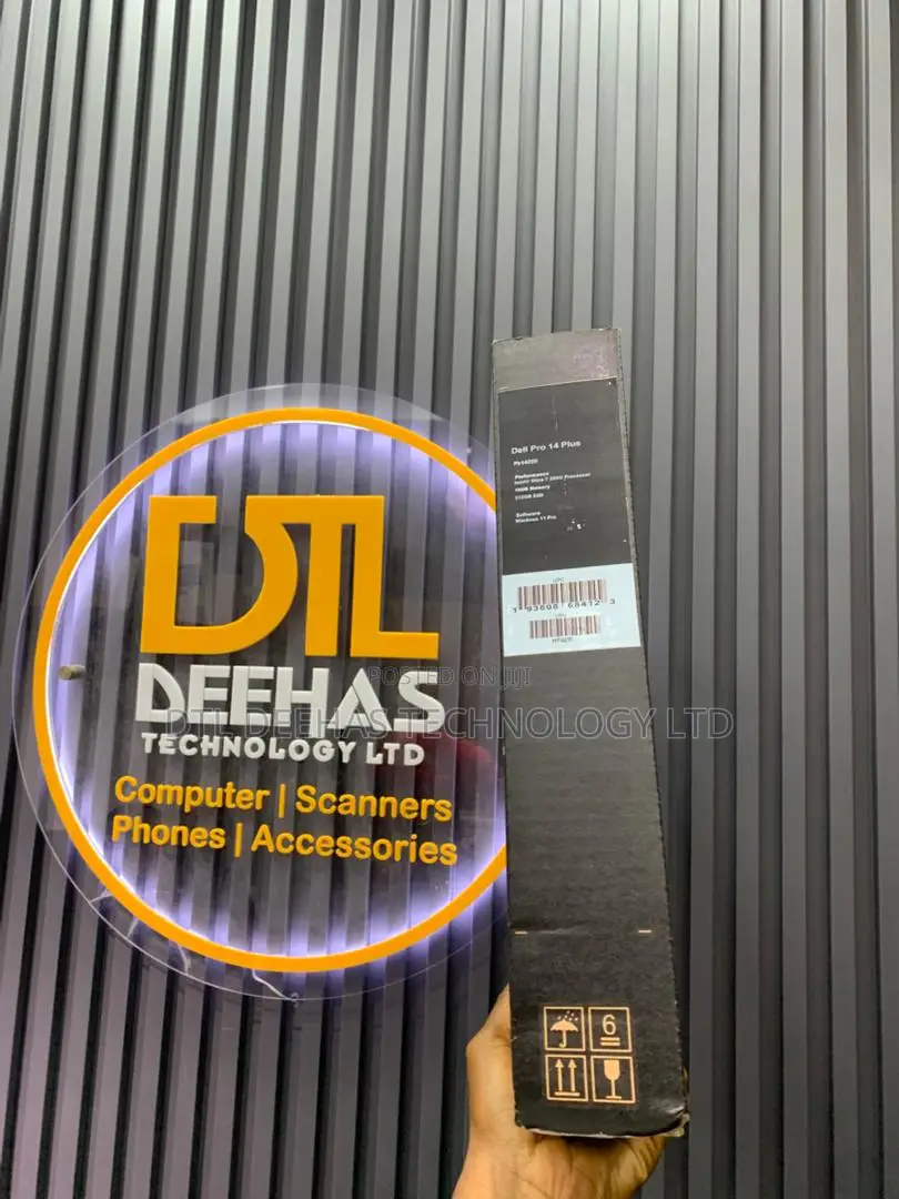 New Laptop Dell Pro Plus 14 16GB Intel Core Ultra 7 SSD 512GB