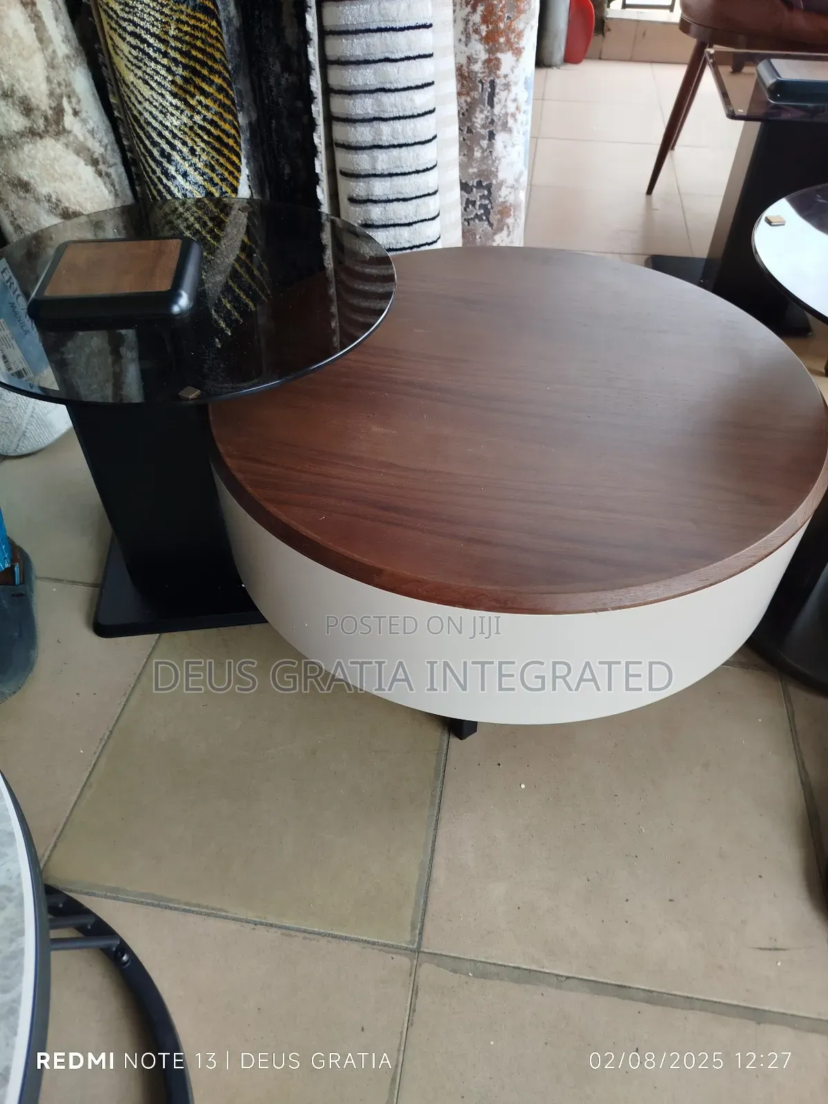 Unique Oval Centre Table With Marble Top