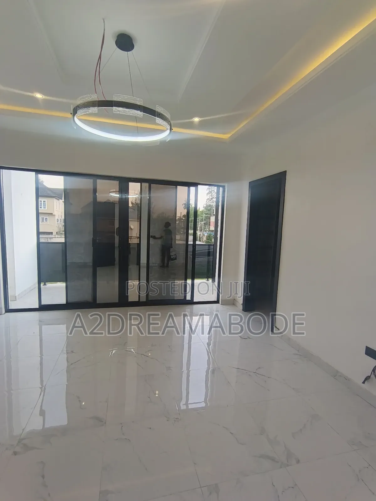 4bdrm Duplex in Adeniyi Jones, Ikeja for rent