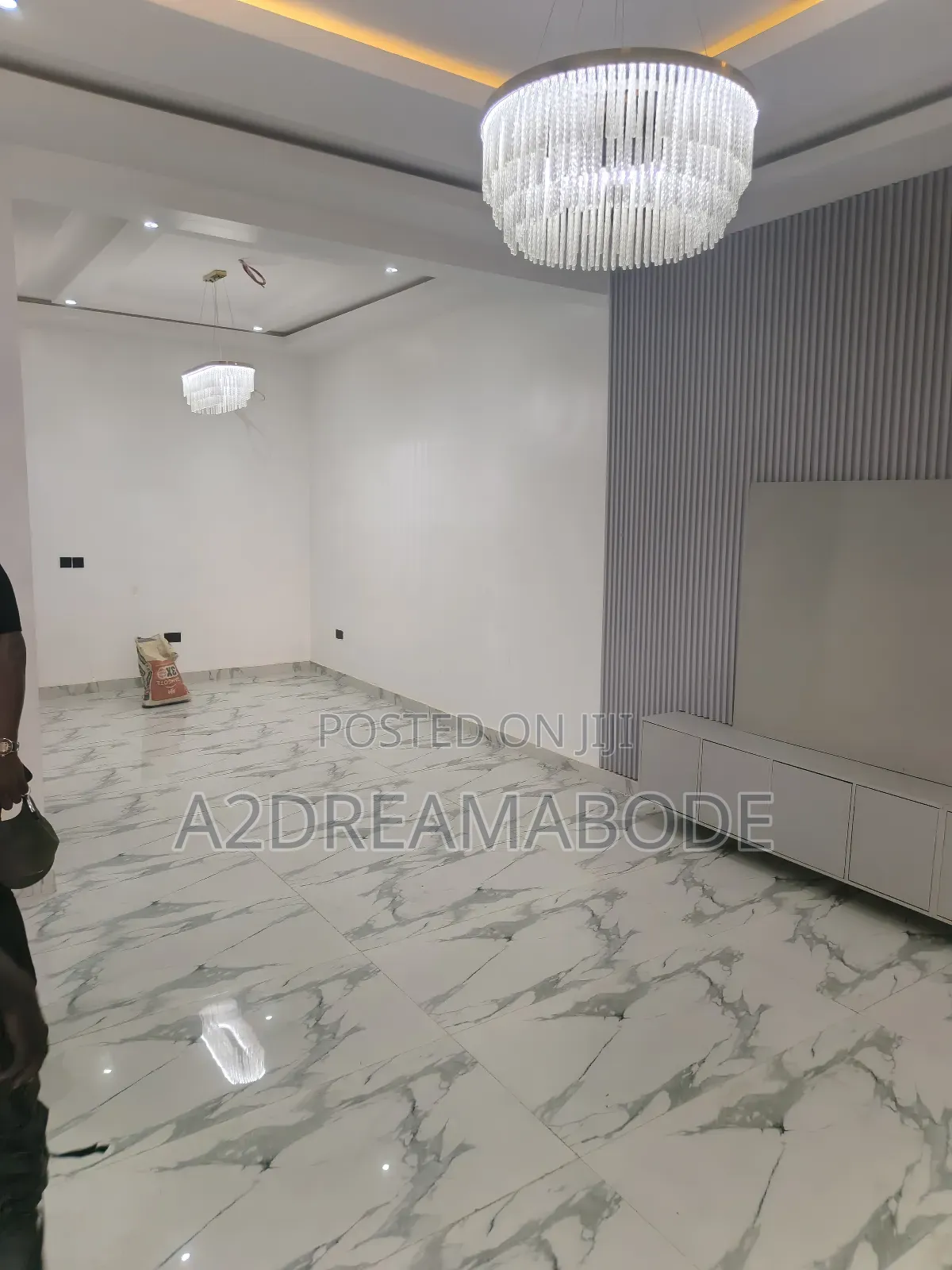 4bdrm Duplex in Adeniyi Jones, Ikeja for rent