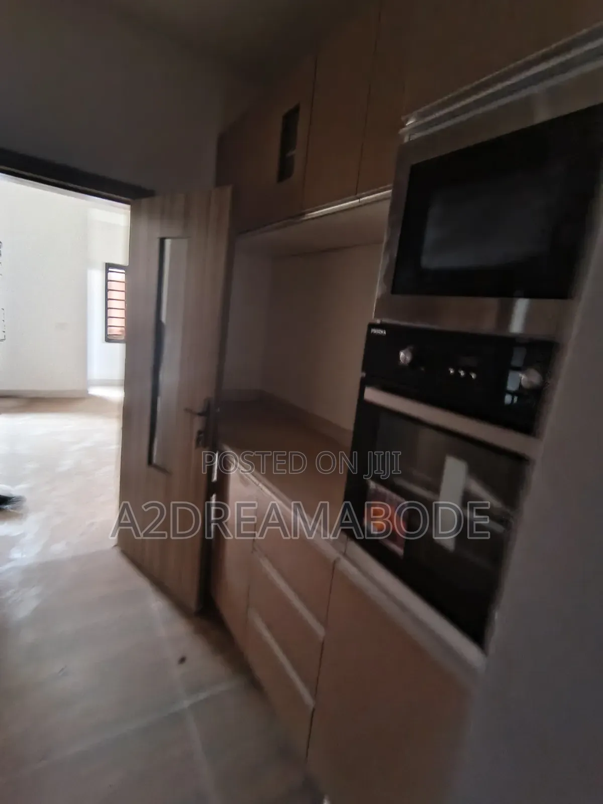 3bdrm Apartment in Ikeja/Maryland for rent