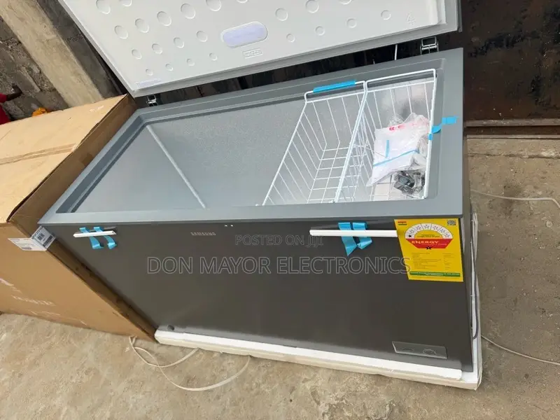Samsung 371liters Inverter Chest Freezer With Power Freeze Function