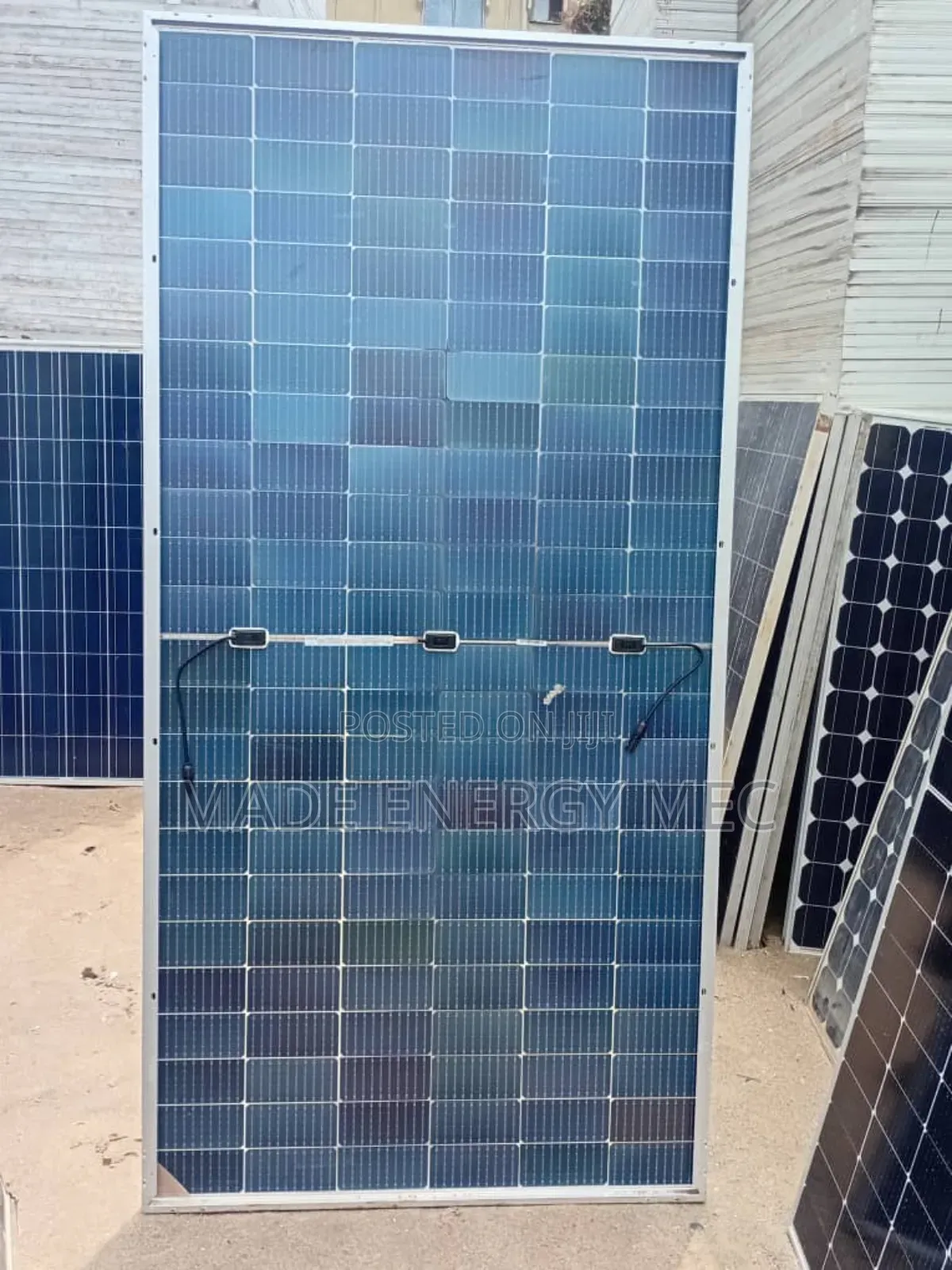Jinko 650w Bifacial Solar Panel