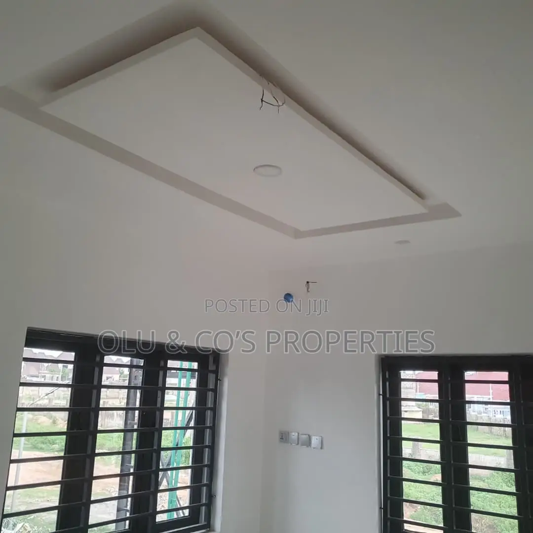 4bdrm Duplex in An Estate Along Von, Lugbe District for rent
