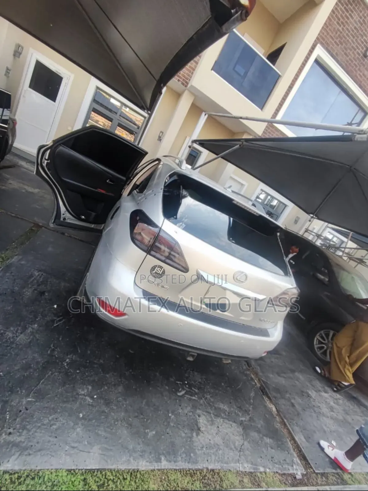 Lexus Rx350 2014 Back Glass Available