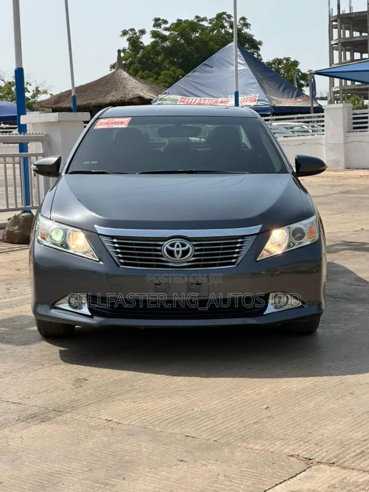 Toyota Camry 2014 Gray