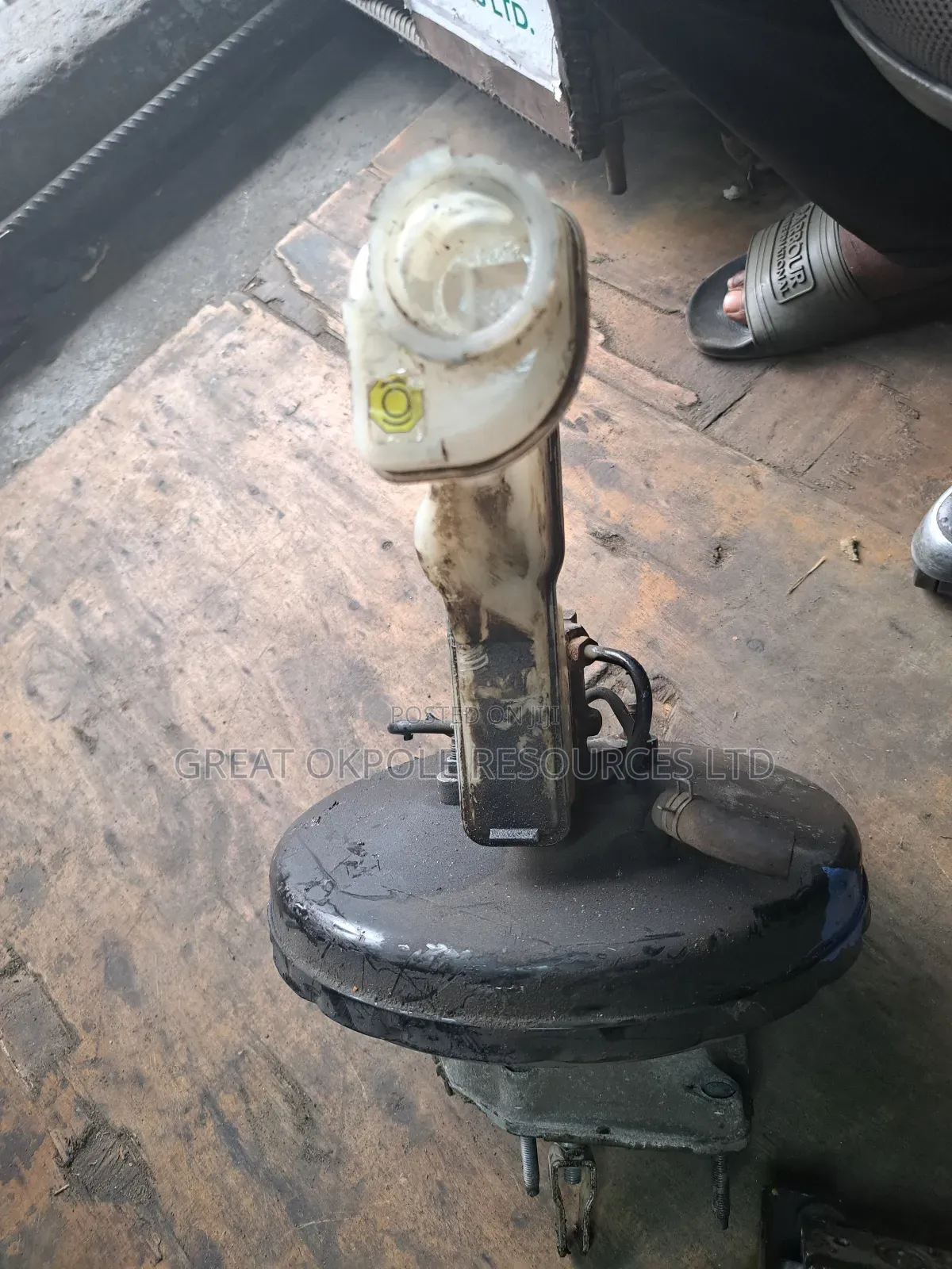 Nissan Rogue Master Cylinder and Booster