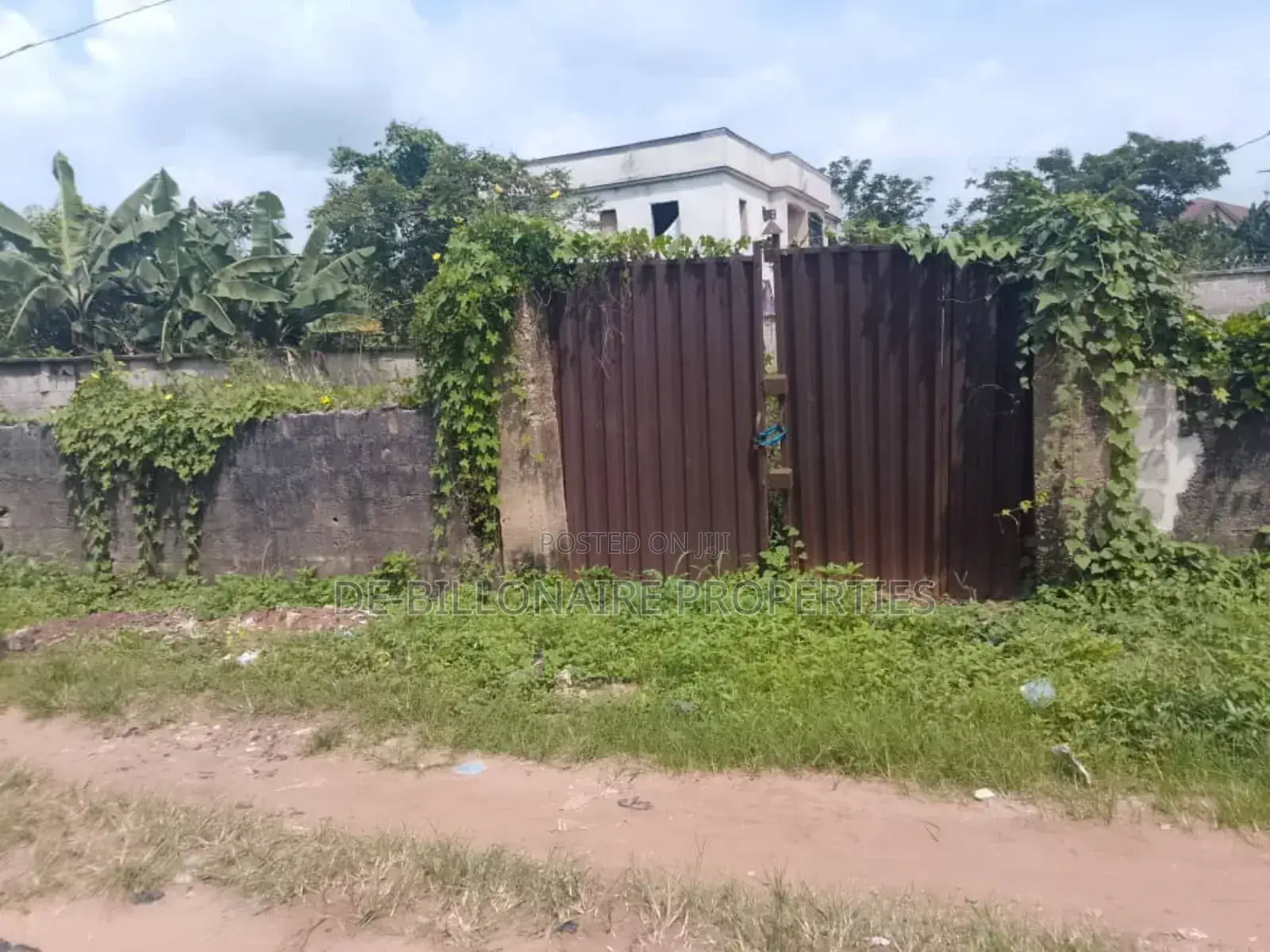 One and Half Plots of Land in a Serene Built-Up Environment Ikenegbu.