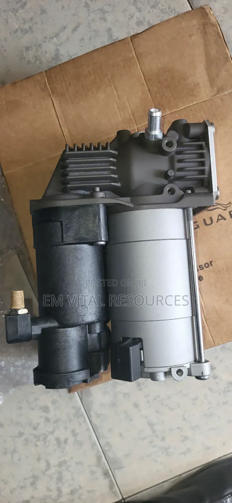 2014 - 2018 Range Rover Ballon Pump