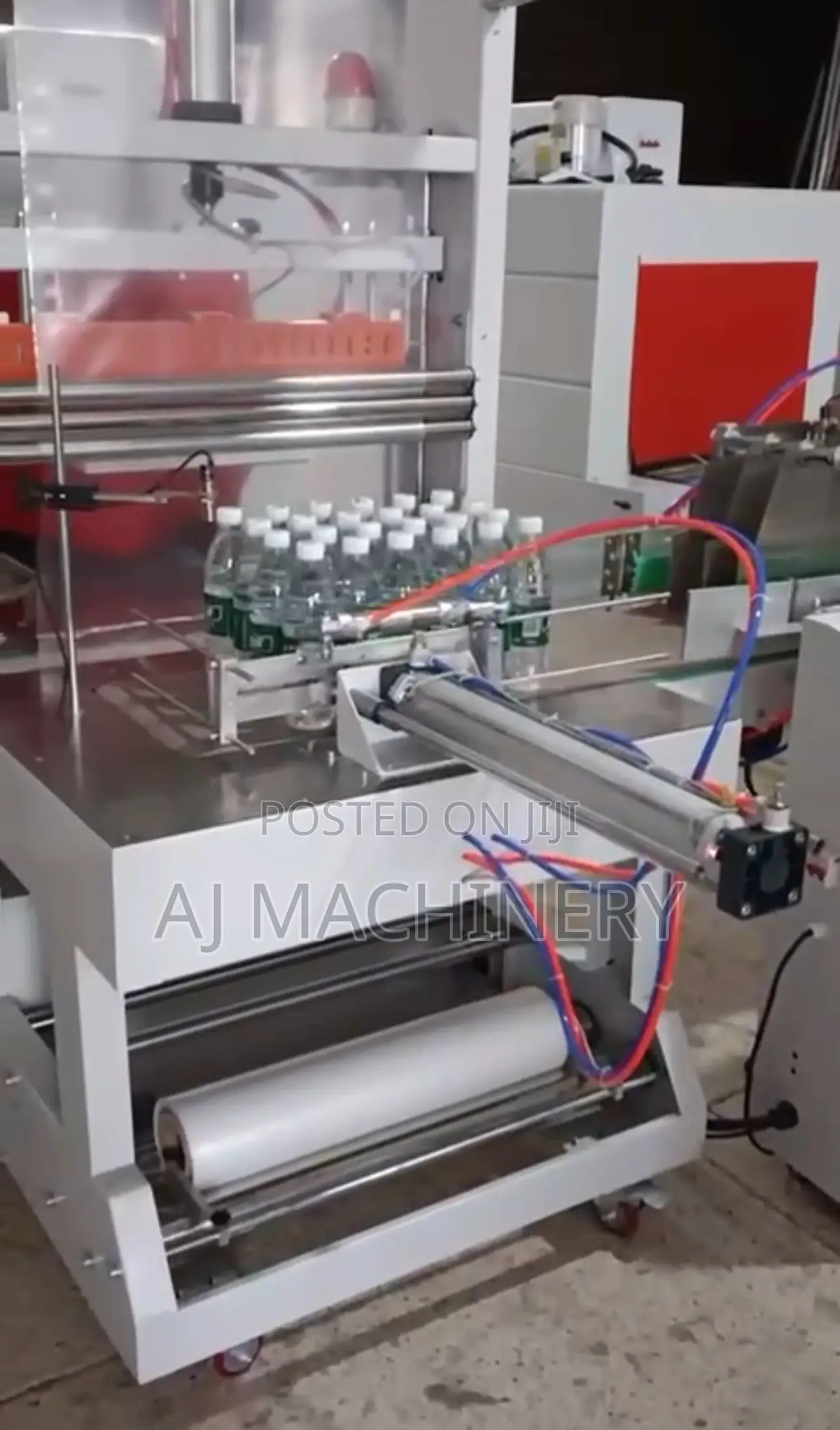 Automatic Shrink Wrapping Machine Automatic Shrink Wrapping Machine