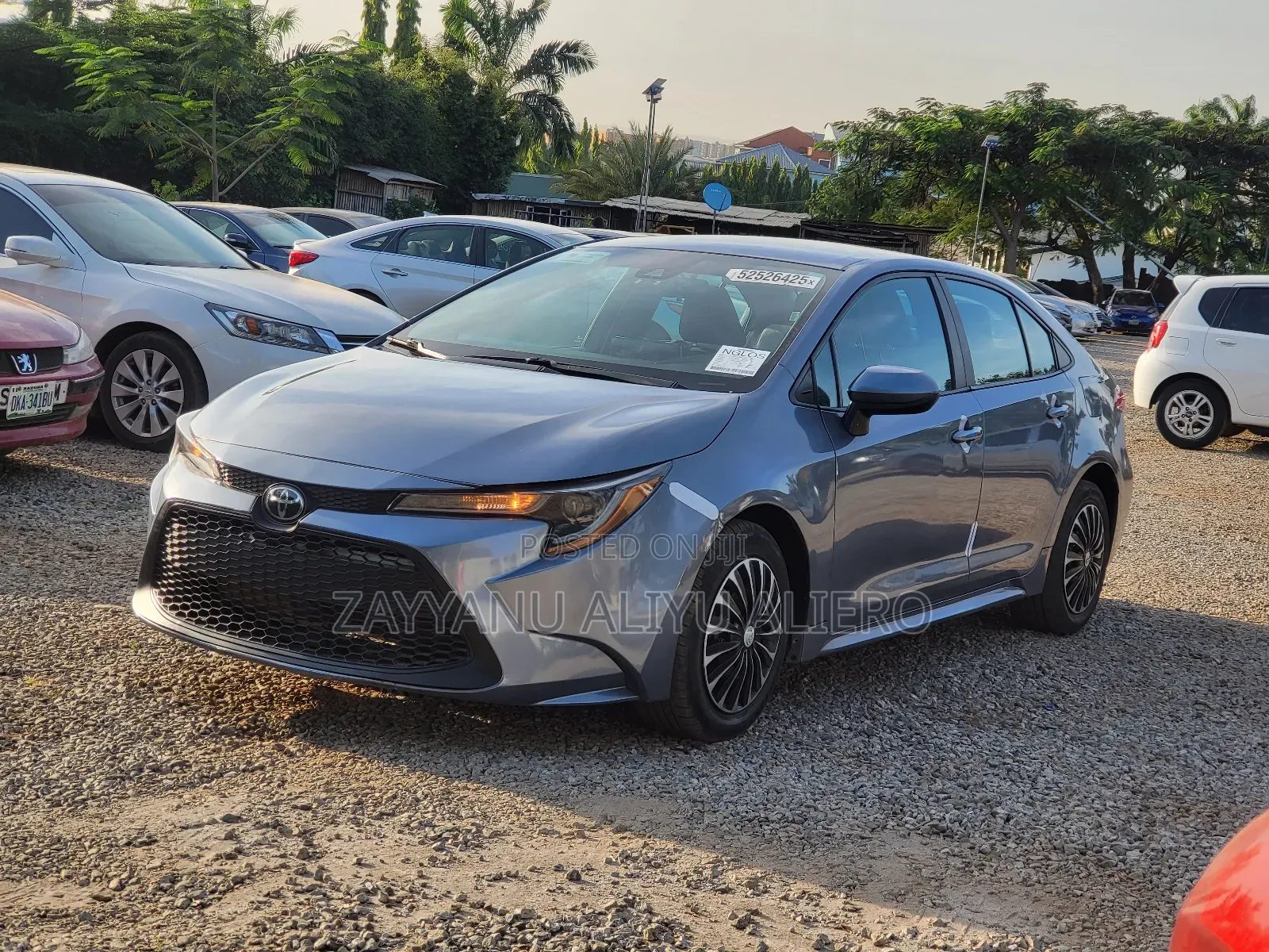 Toyota Corolla LE 2021 Gray