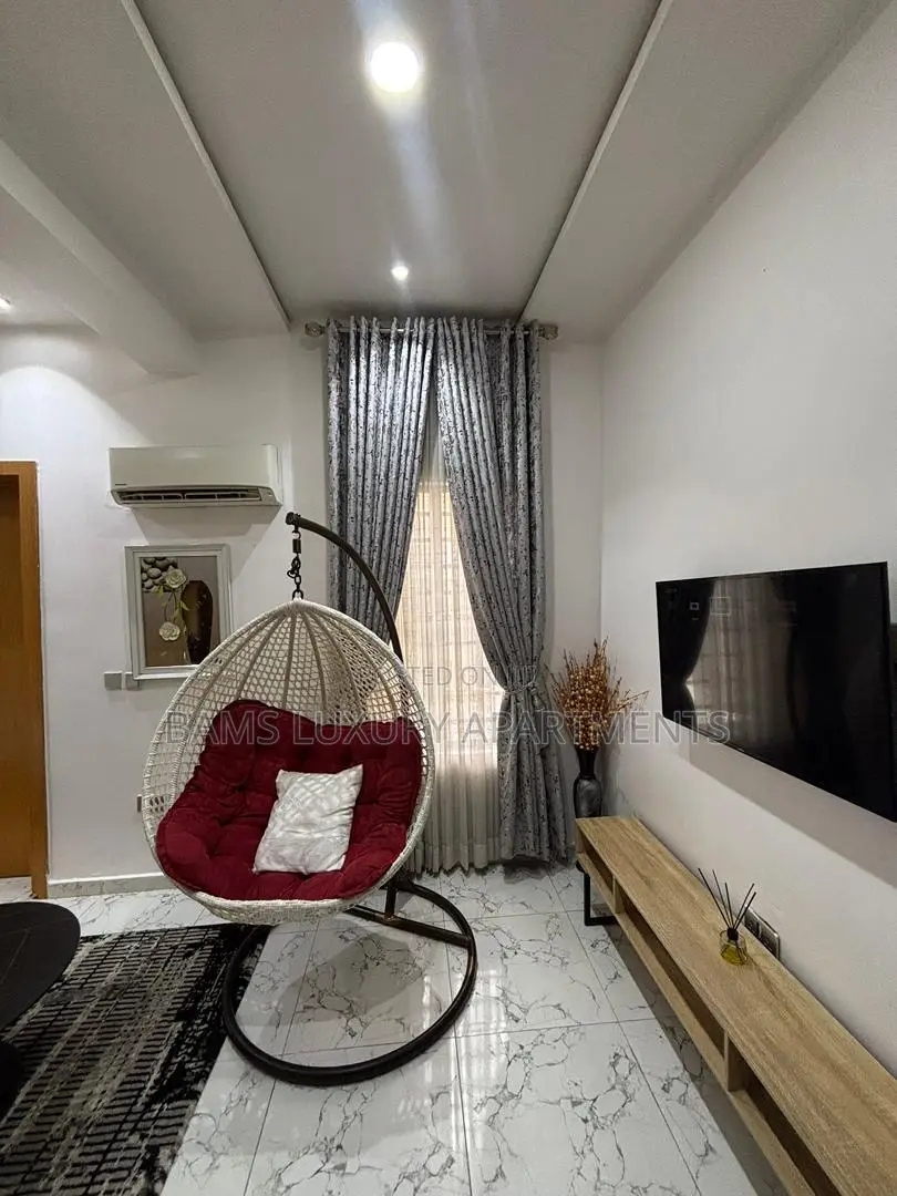 Nice and Luxury Two Beds at Ikate