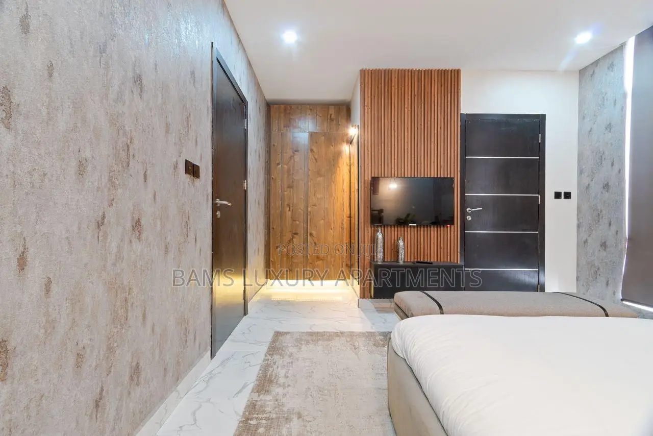 Luxurious 3bedroom Penthouse Villa With City View!