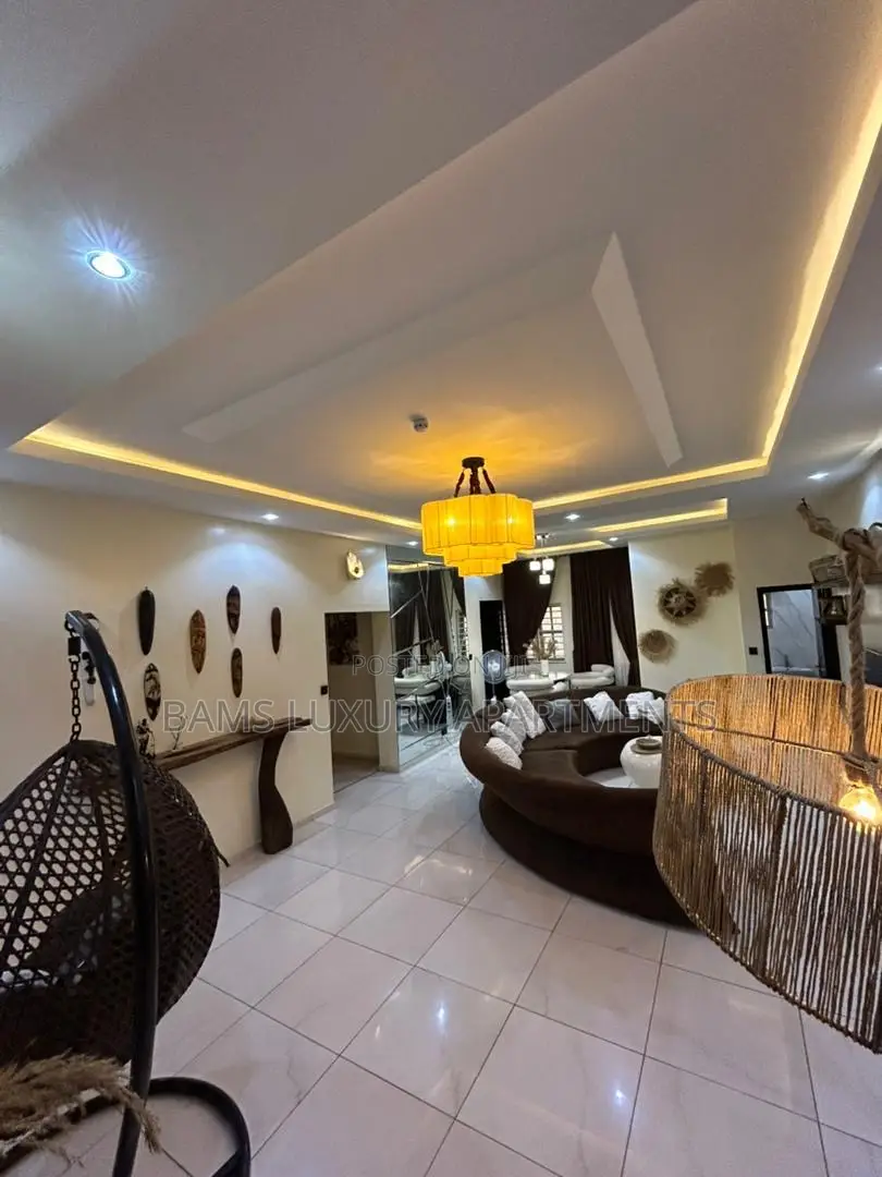 Luxury 3 Beds in Vi