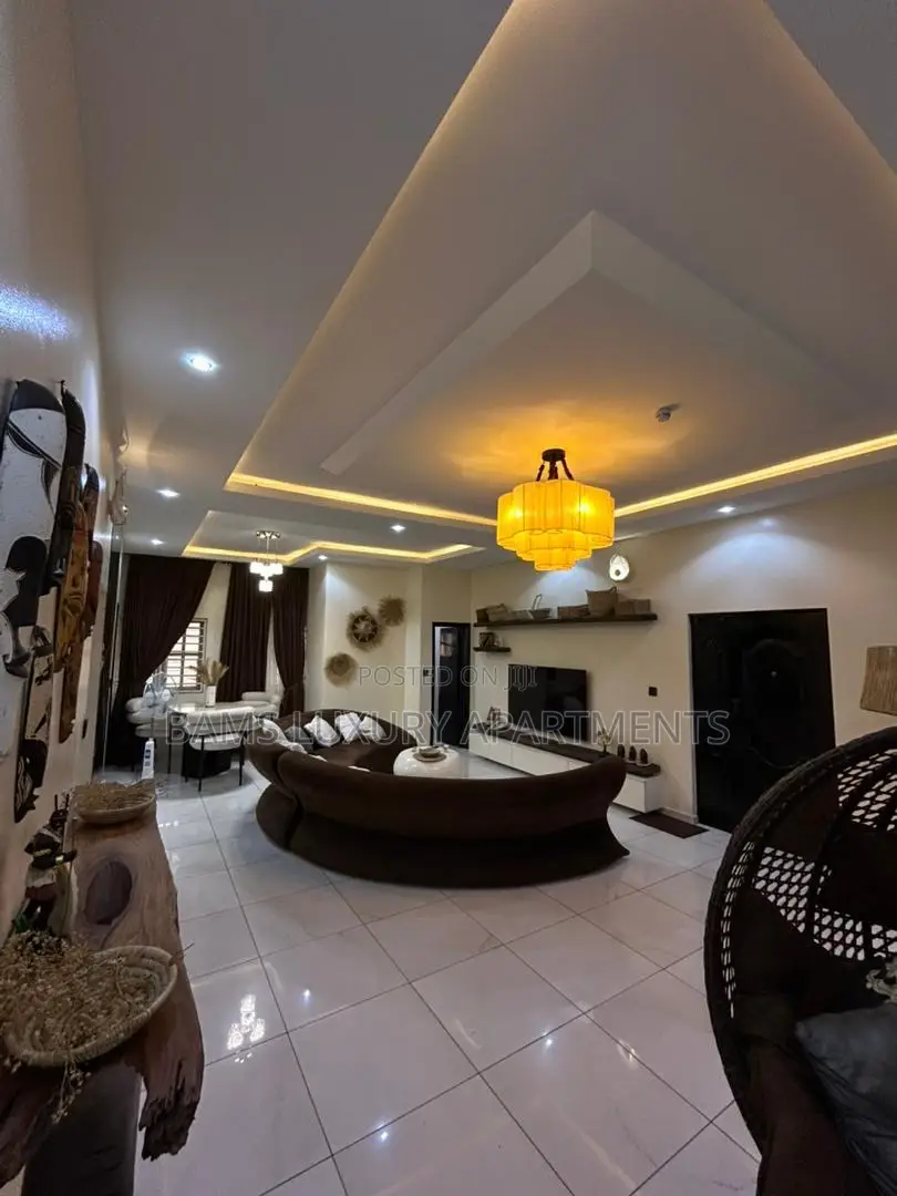 Luxury 3 Beds in Vi