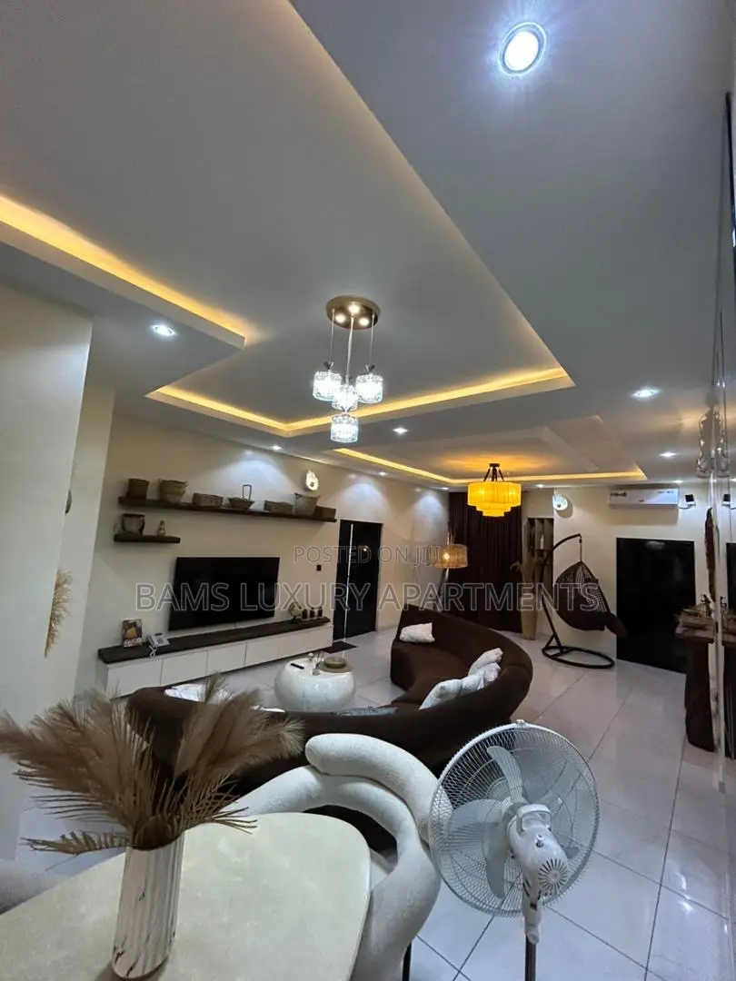 Luxury 3 Beds in Vi
