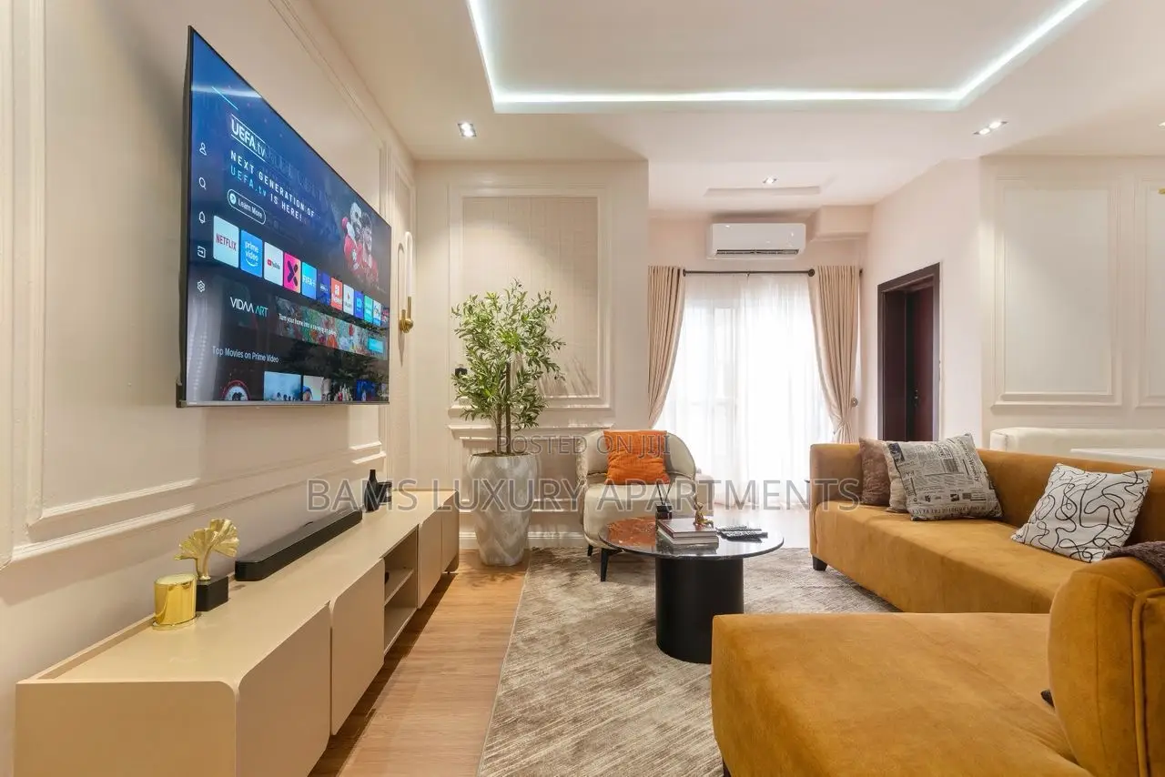 Luxury Furnished 3 Bedroom Apartment