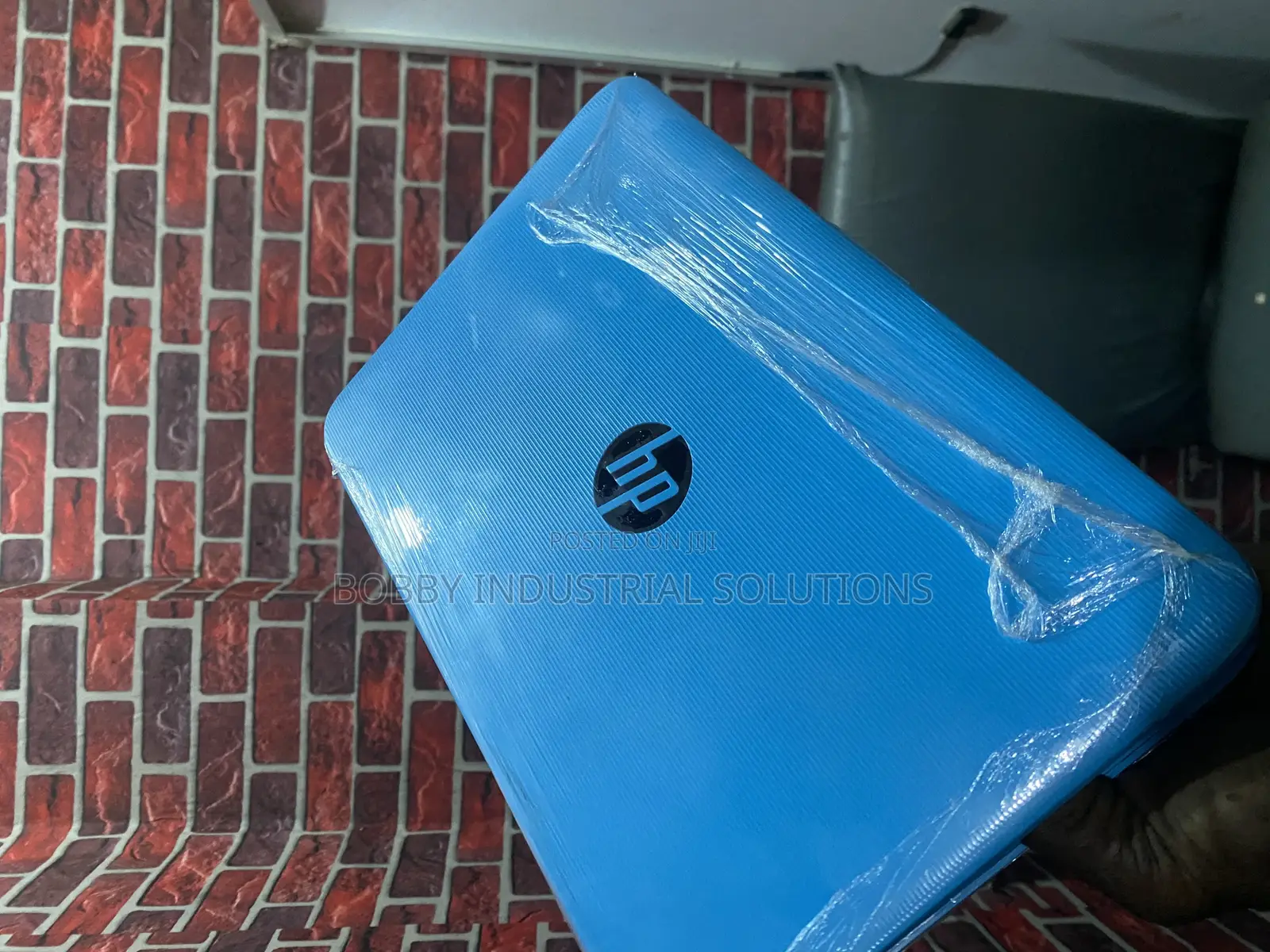 Laptop HP 2GB HDD 32GB