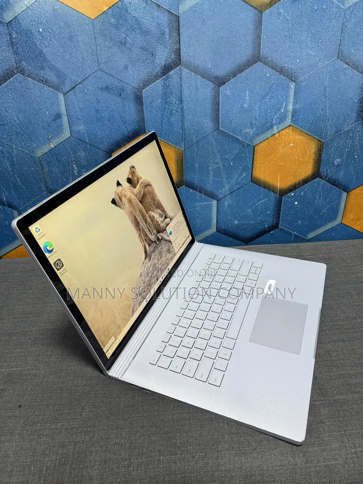 Laptop Microsoft Surface Book 2 16GB Intel Core I7 SSD 256GB