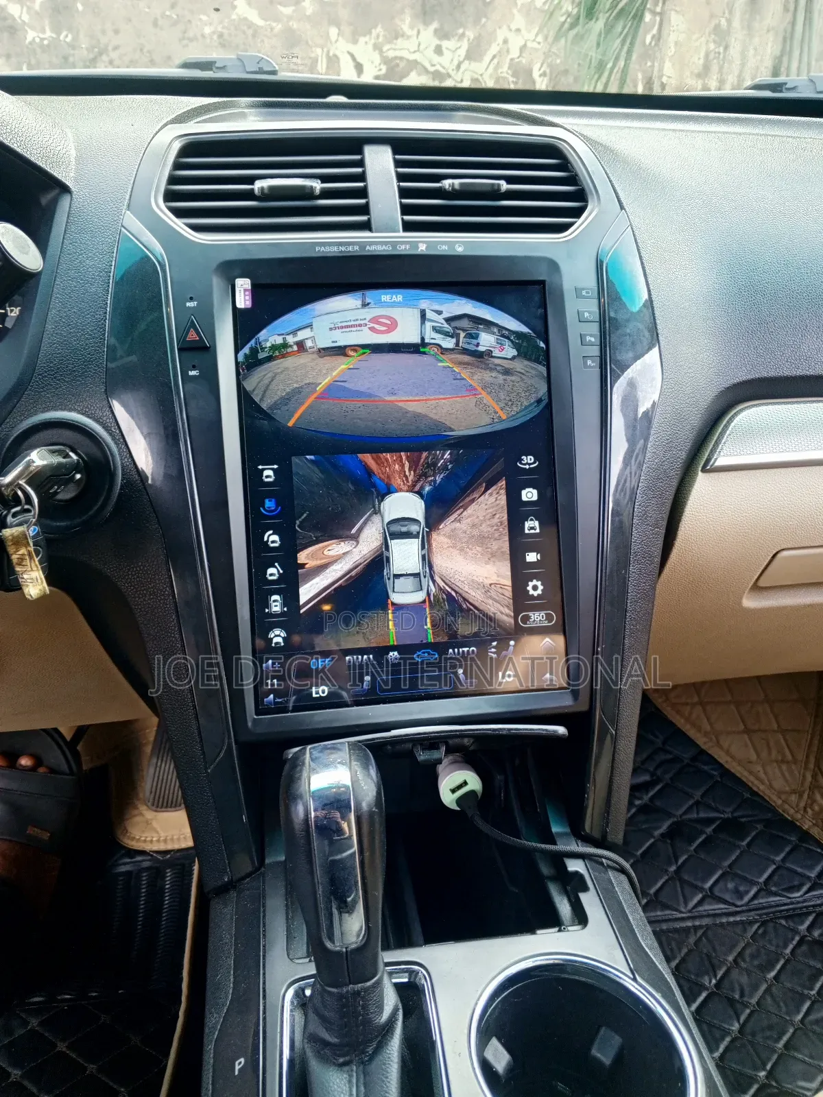 Ford Explorer 2017 Tesla Model With 360 Camera
