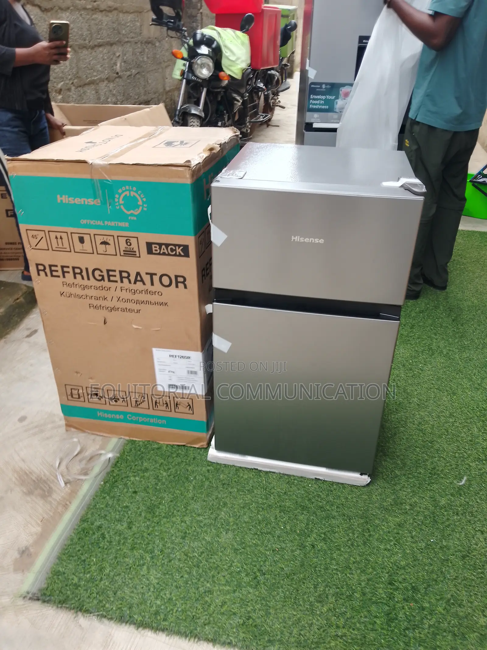 Hisense Compact Cooling Fridge 87l Double Door