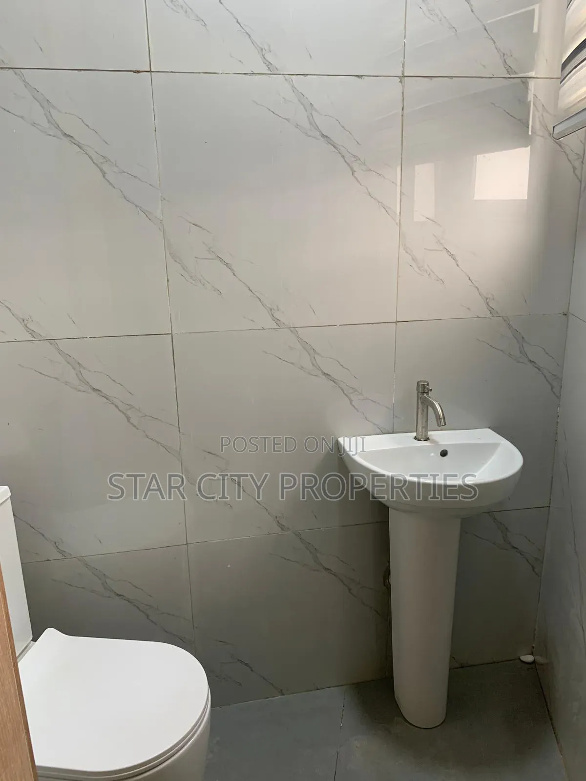 Furnished 4bdrm Duplex in Adeniyi Jones for rent