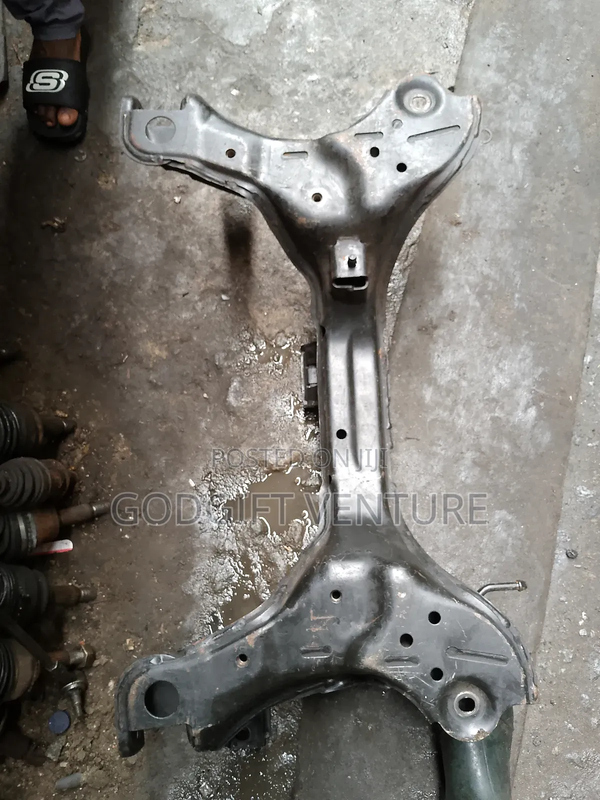 Front Beam Ford Escape, Mazda Tribute 2005