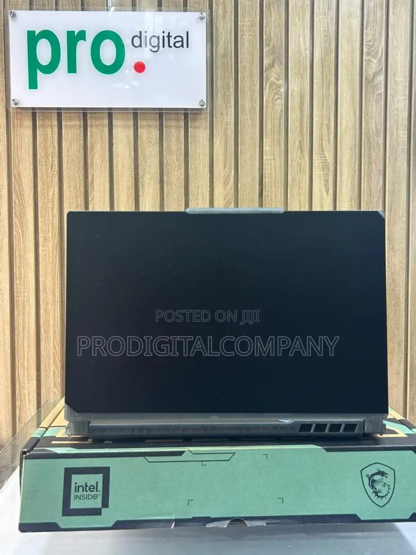 Laptop MSI Cyborg 15 32GB Intel Core i7 SSD 512GB