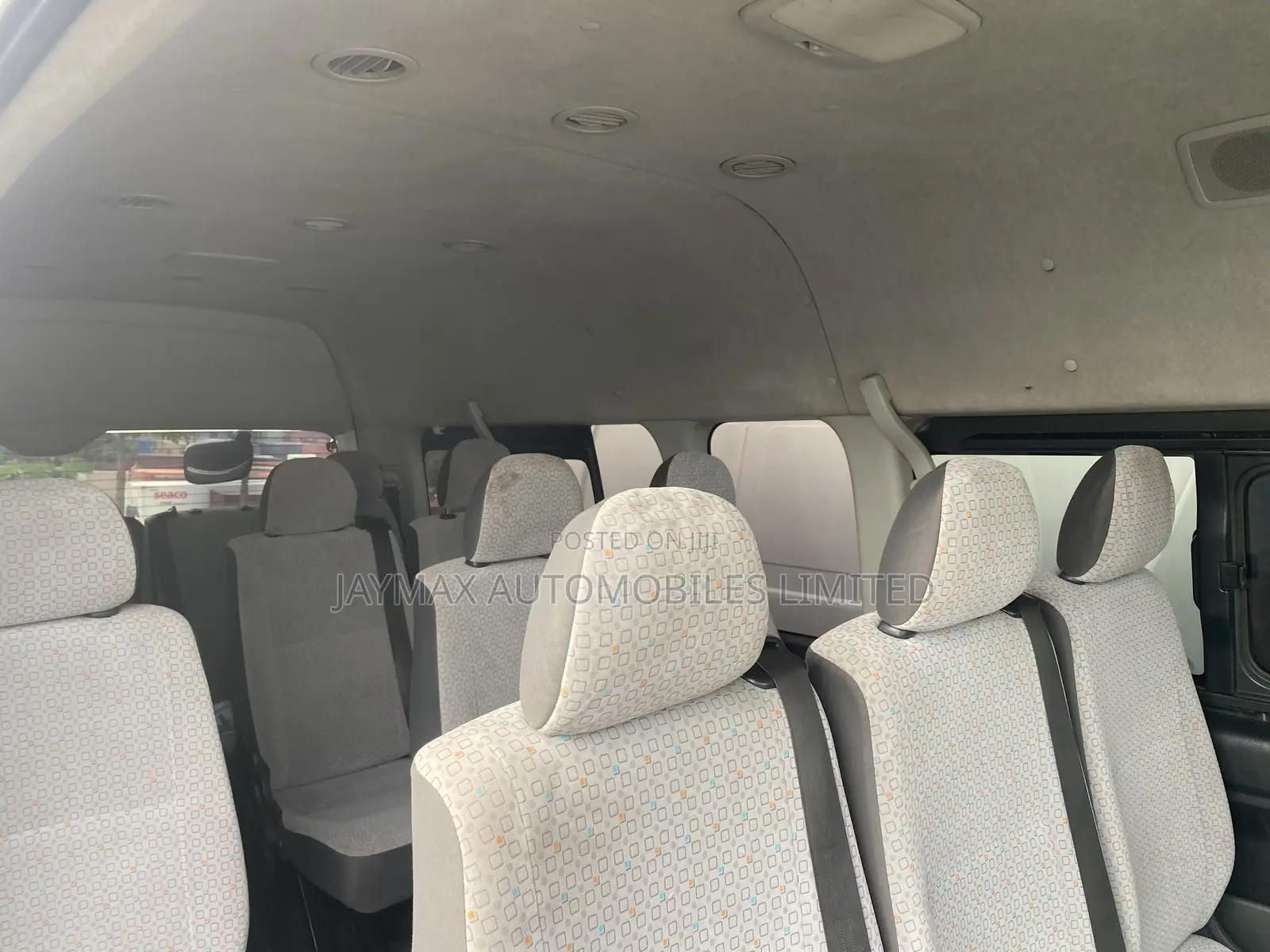 Toyota HiAce 2018 White