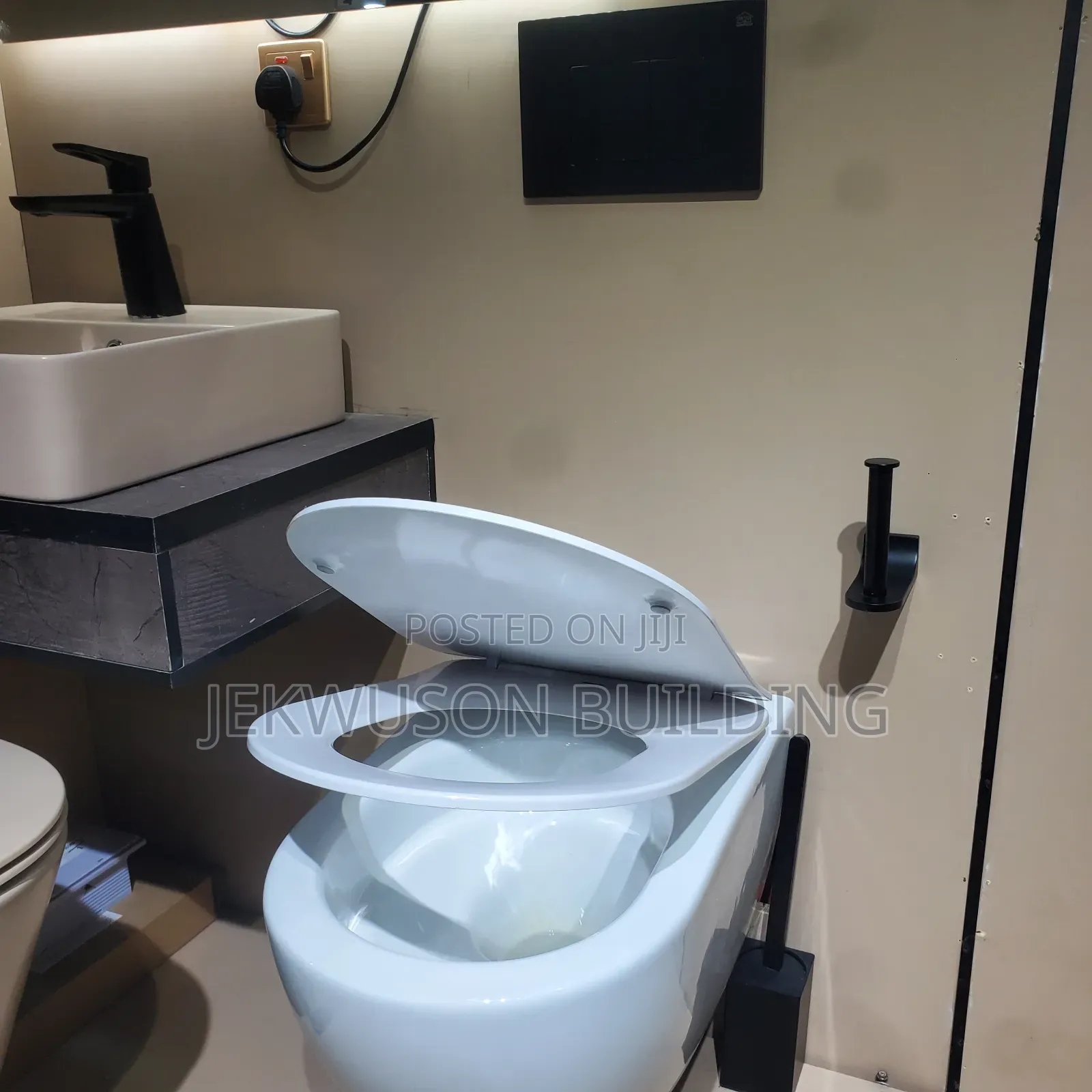 Sweethome Wall Hung Wc ( Rimless)