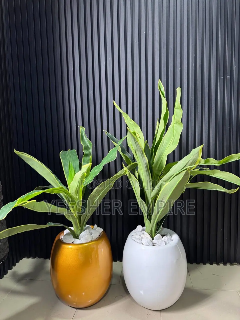 Artificial Flower Plant in Fibre Vase