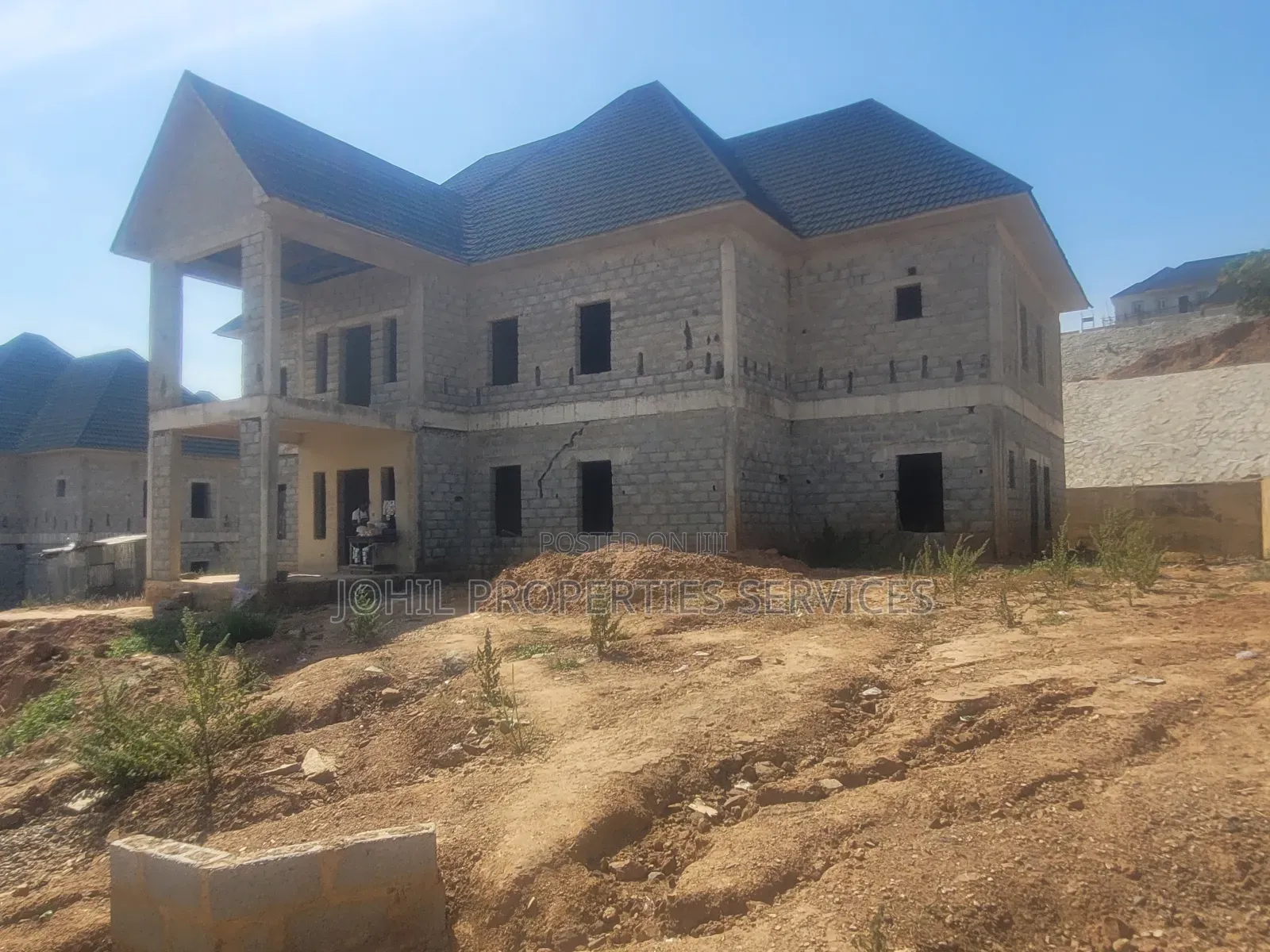 6bdrm Duplex in Admiralty Estate, Asokoro for sale