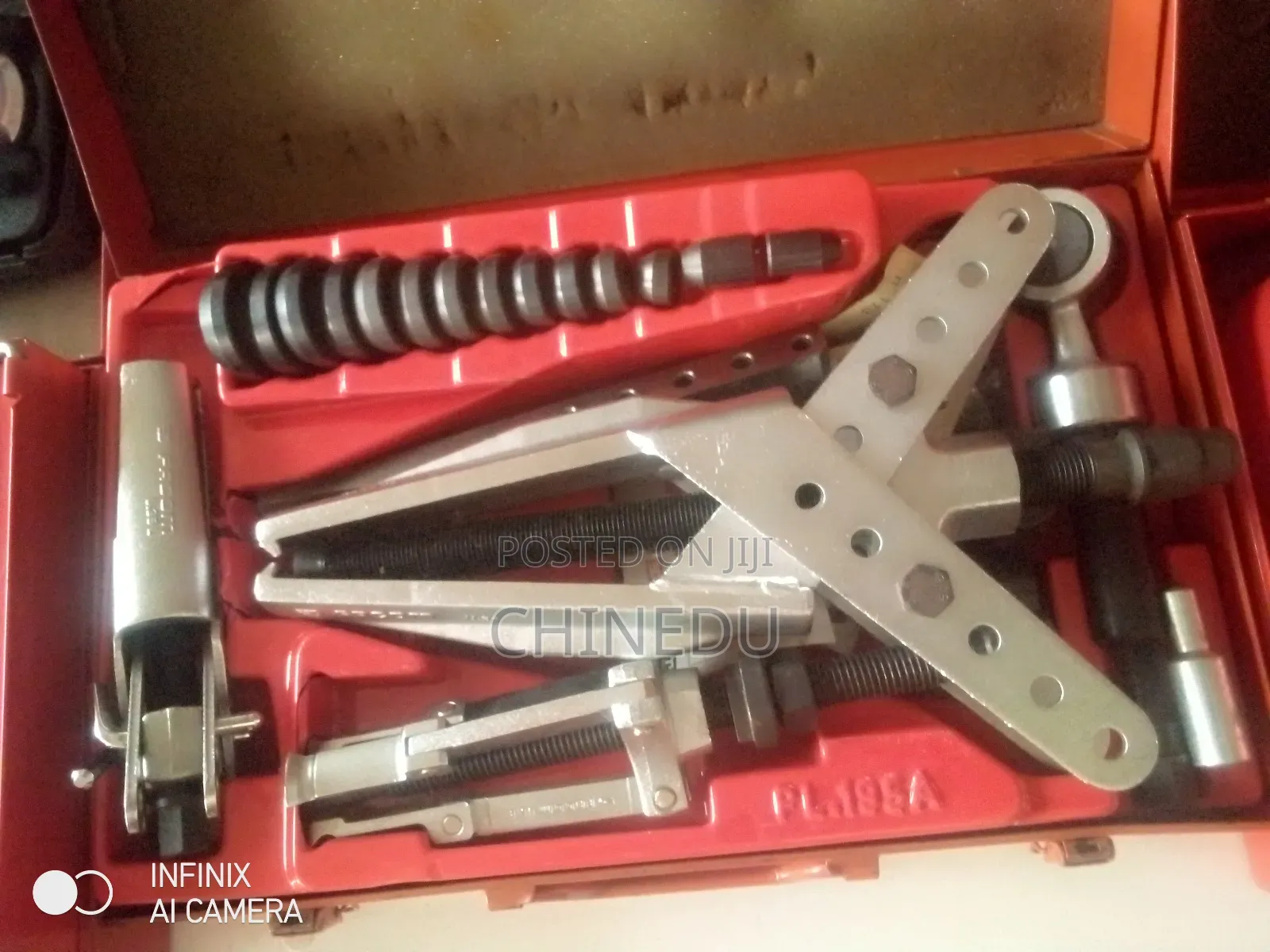 Facom Medium Power Engineering Puller Kit