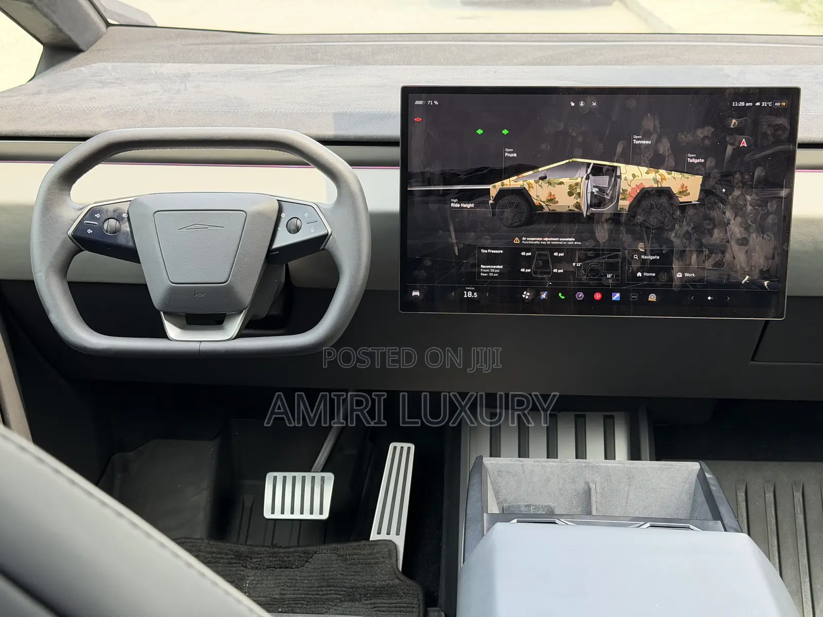 Tesla Cybertruck Cyberbeast AWD 2025 Gold
