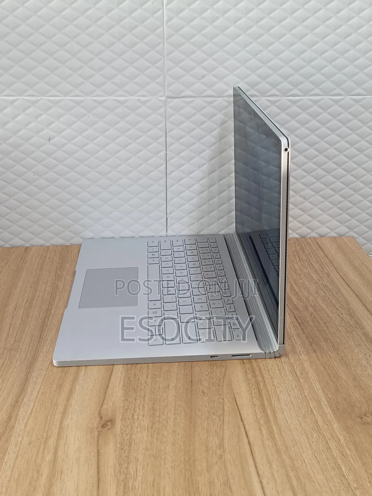 Laptop Microsoft Surface Book 2 16GB Intel Core I7 SSD 1T