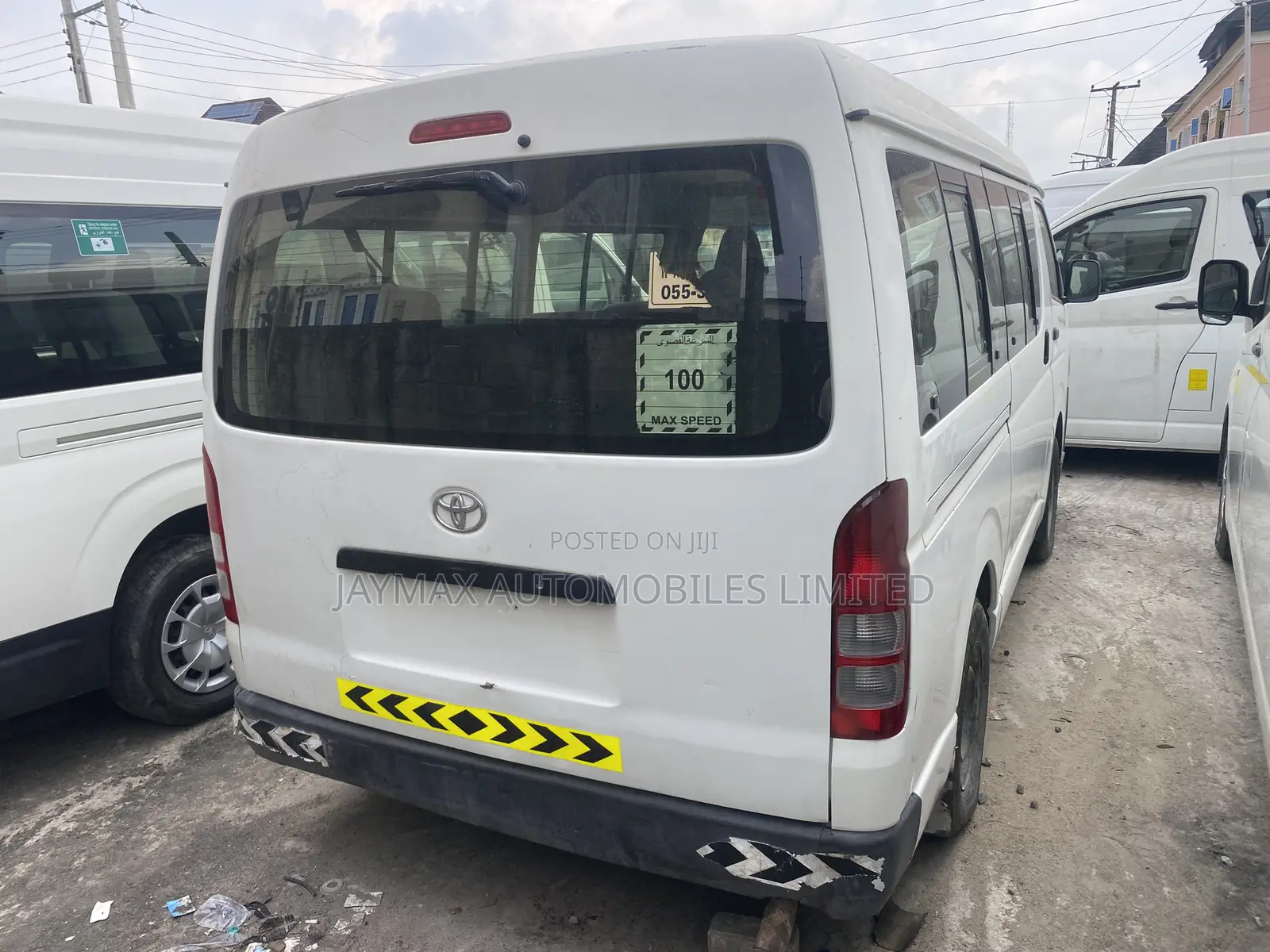 Toyota HiAce 2013 White