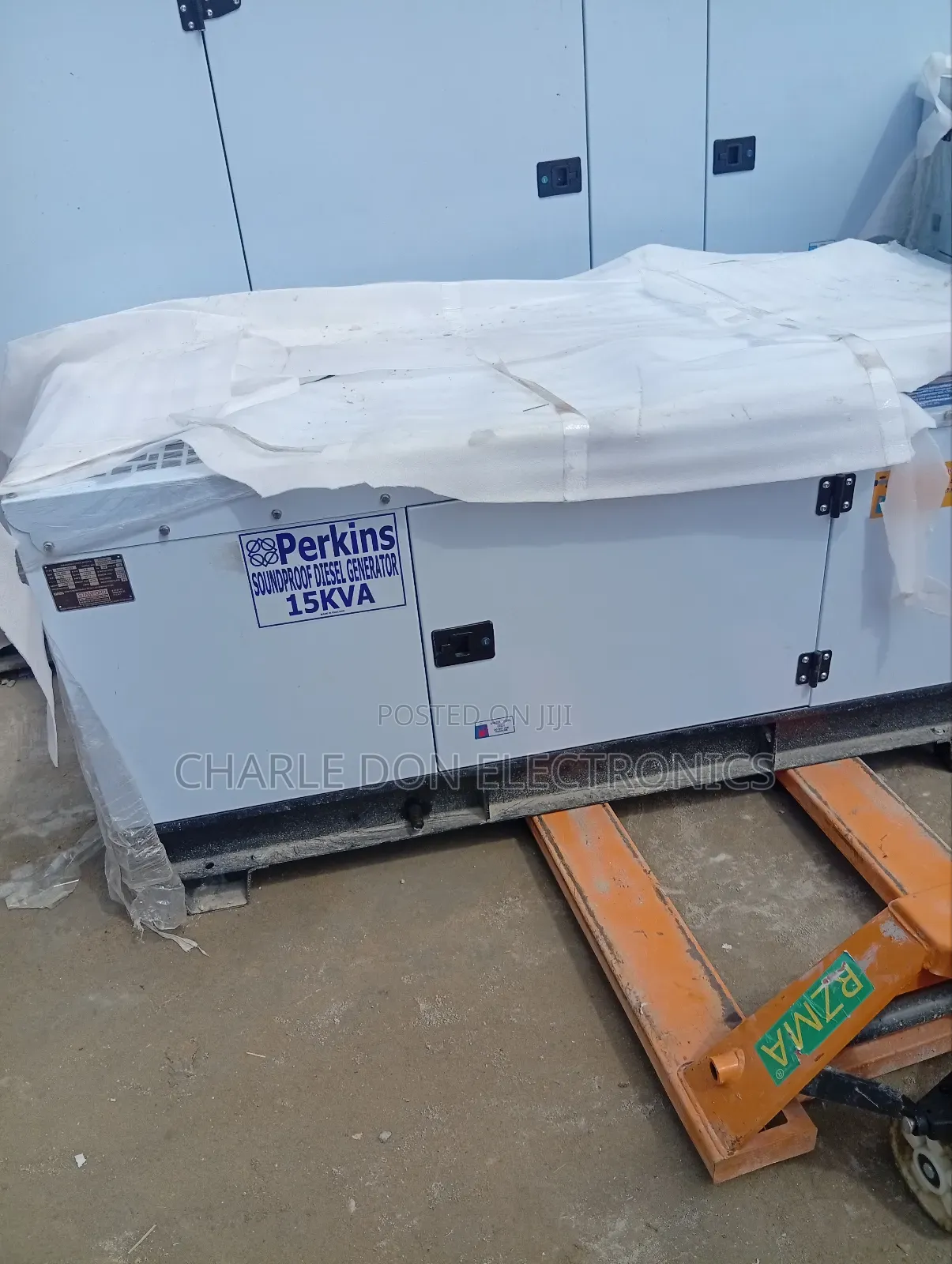 Original Perkins 15kva Soundproof Generator