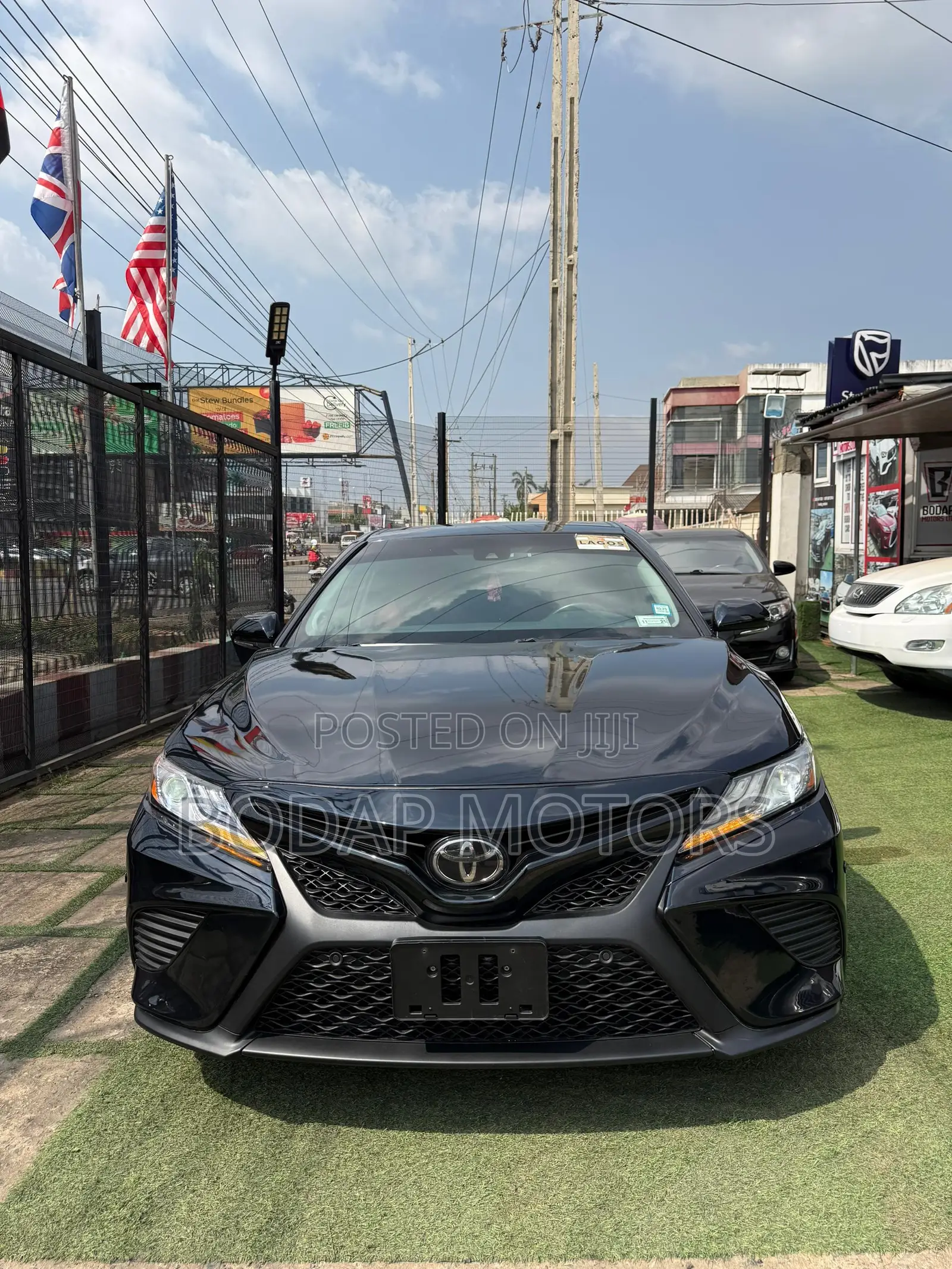 Toyota Camry XSE FWD (2.5L 4cyl 8AM) 2018 Blue