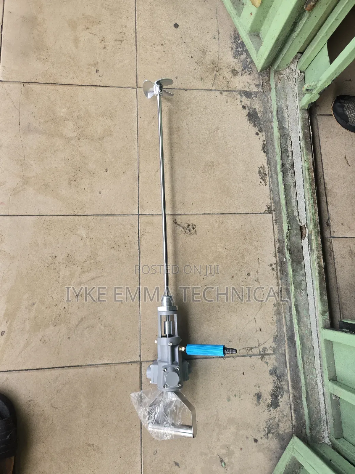 Pneumatic Mixer