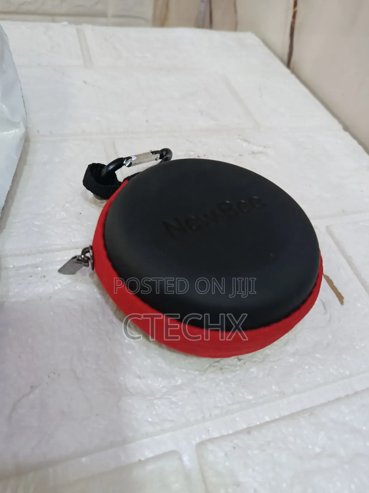 New Bee Bluetooth Headsets With Dual Mic V5.0 Handsfree. 25hrs Talktim
