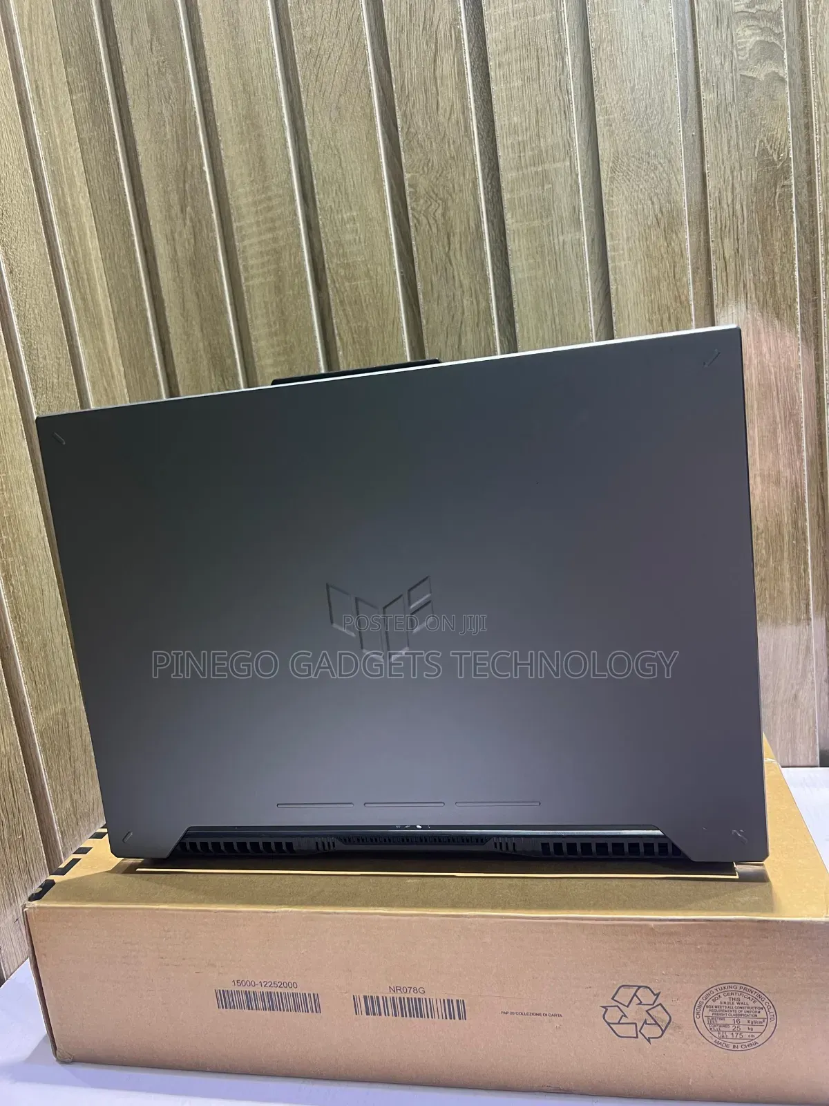 Laptop Asus TUF Gaming A15 16GB AMD Ryzen 7 SSD 1T