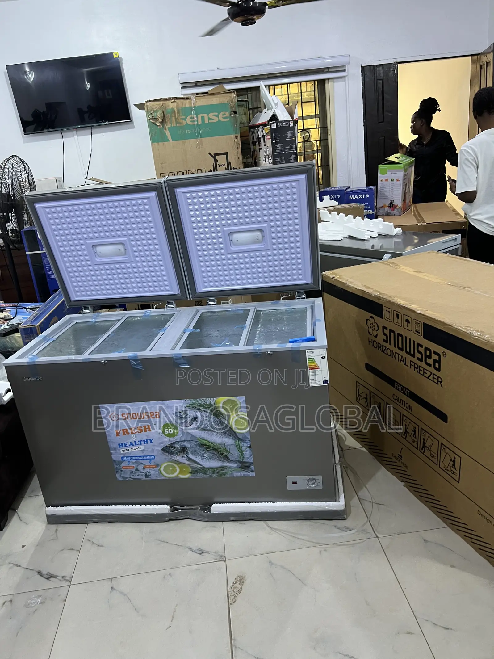 Snowsea Bd-600g 420l Freezer With Stable Voltage Operation
