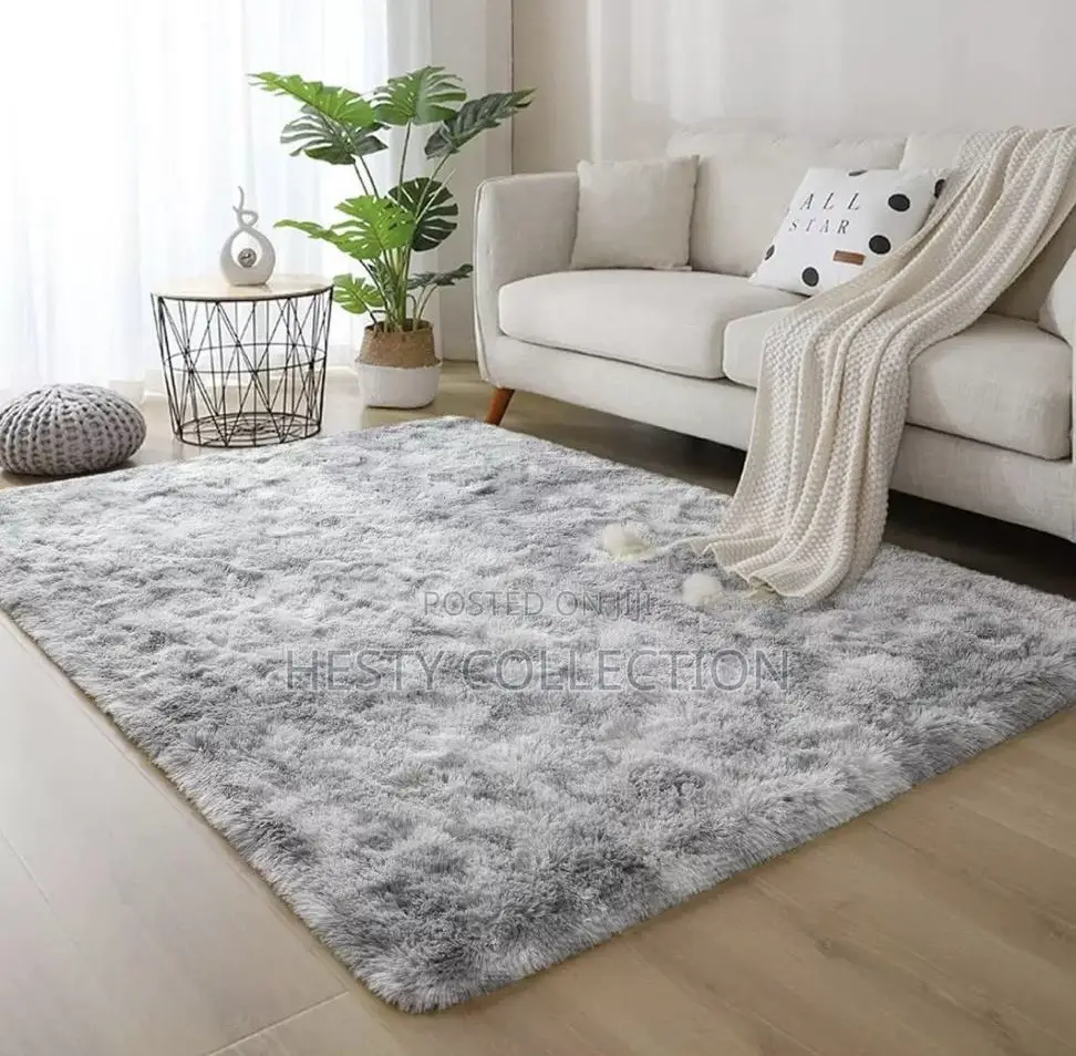 5 by 7ft Quality Centre Fur Rug for Sitting Room and Home