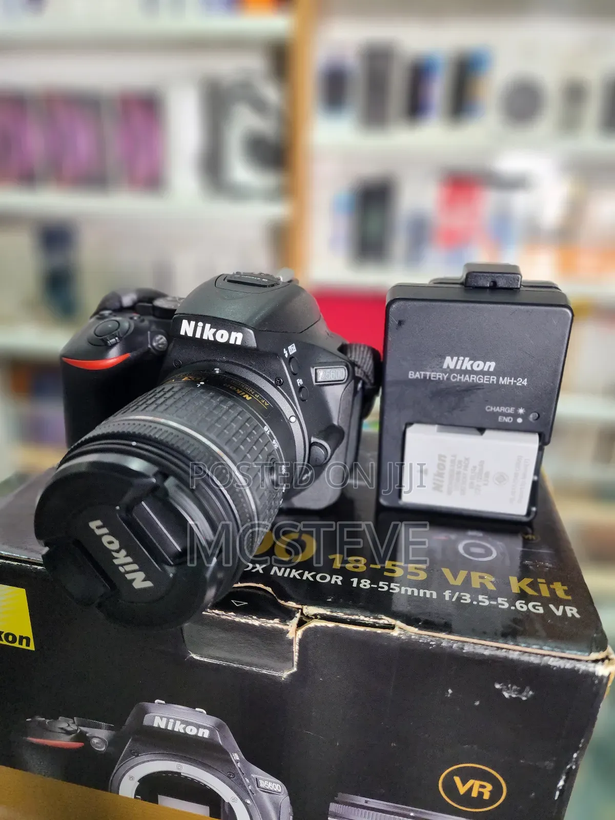 Nikon D5600 DSLR Camera With 18-55mm Wifi/Bluetooth