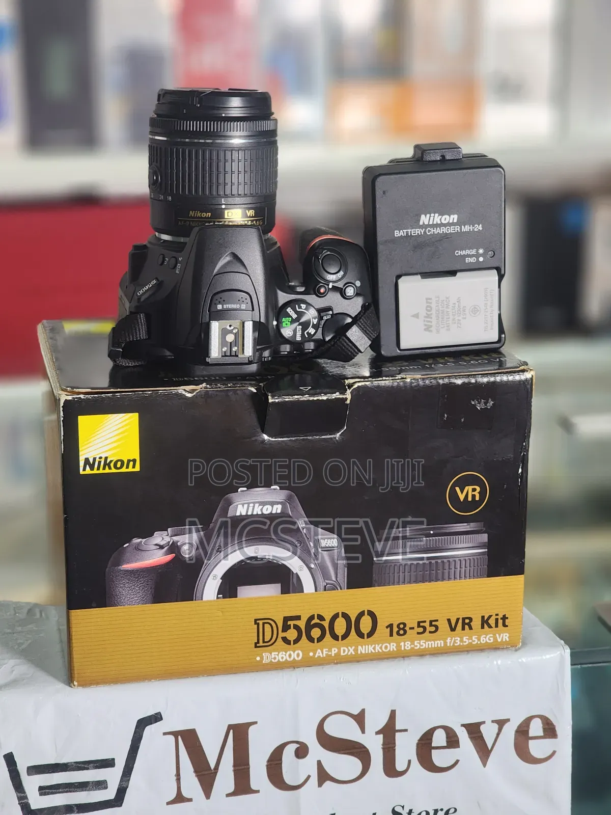Nikon D5600 DSLR Camera With 18-55mm Wifi/Bluetooth