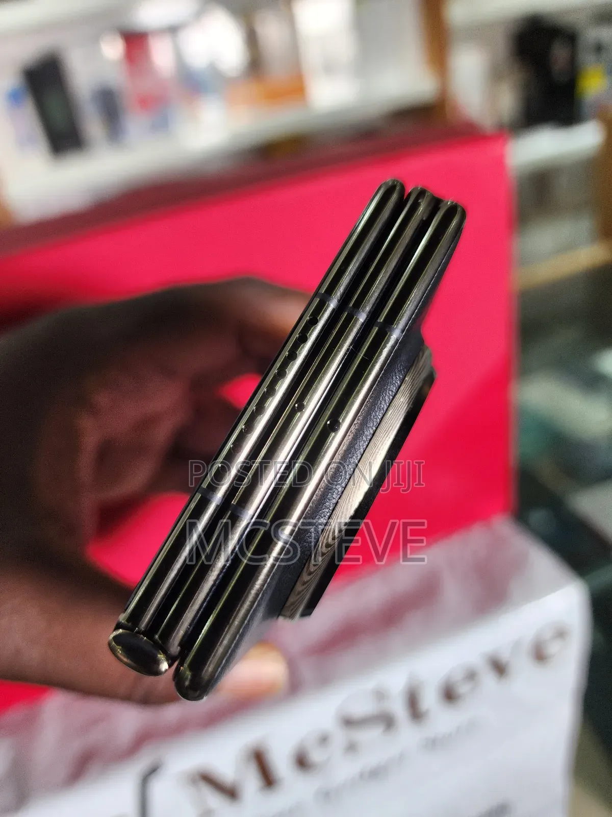 Huawei Mate XT Ultimate Design 1 TB Gray