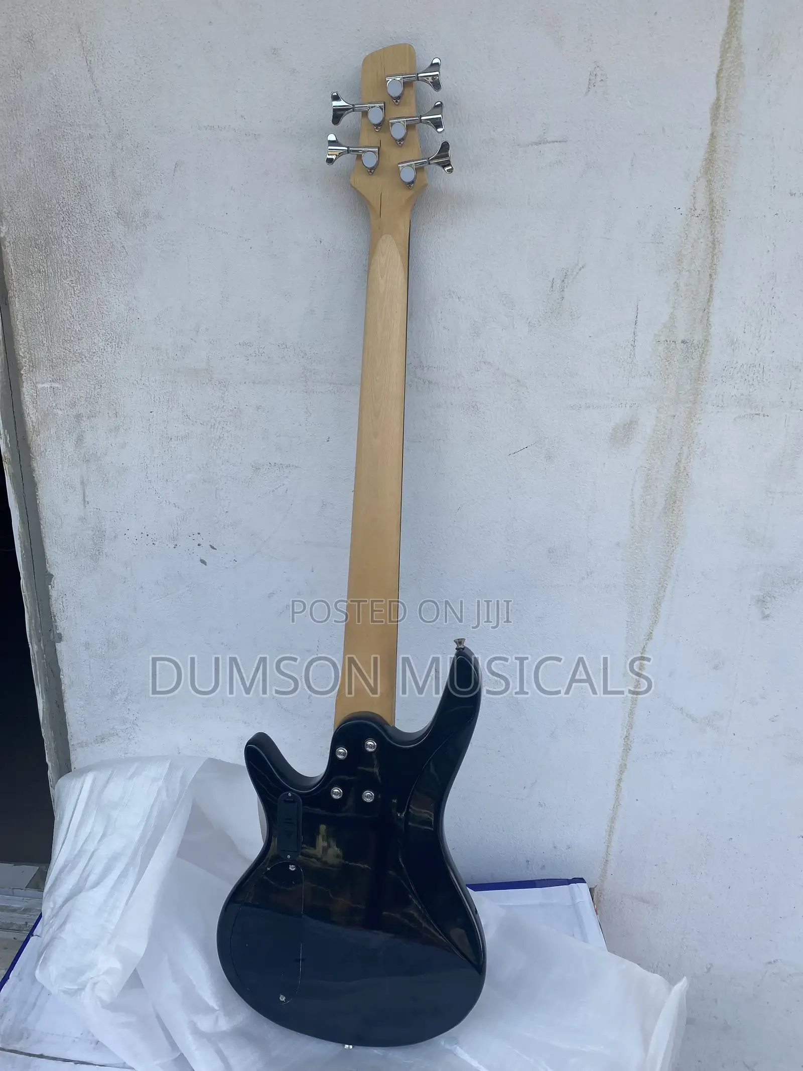 Wellsound Active 5 Strings Bass Guitar
